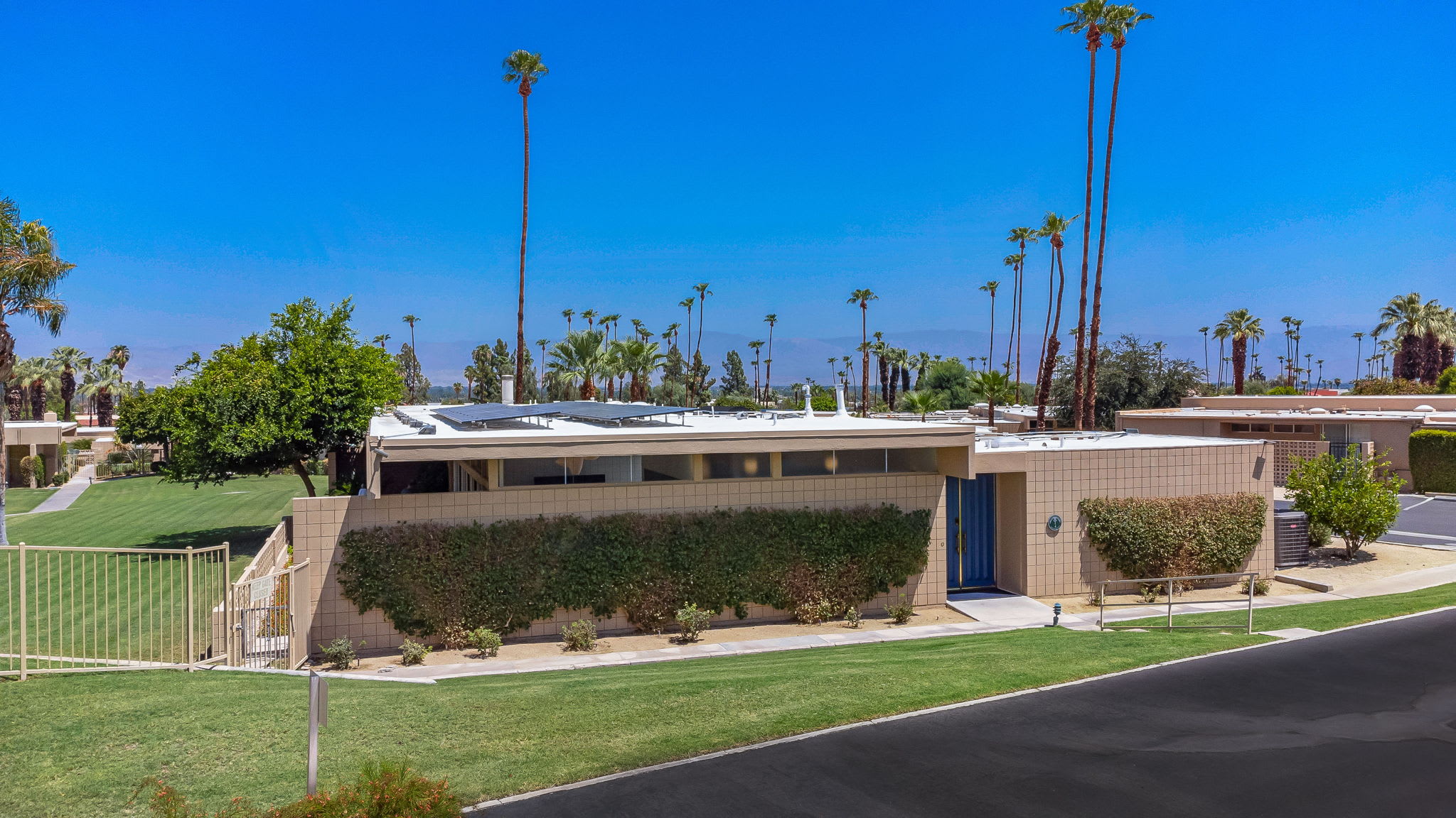 Sandpiper Empress | Palm Desert, California | Photo 28