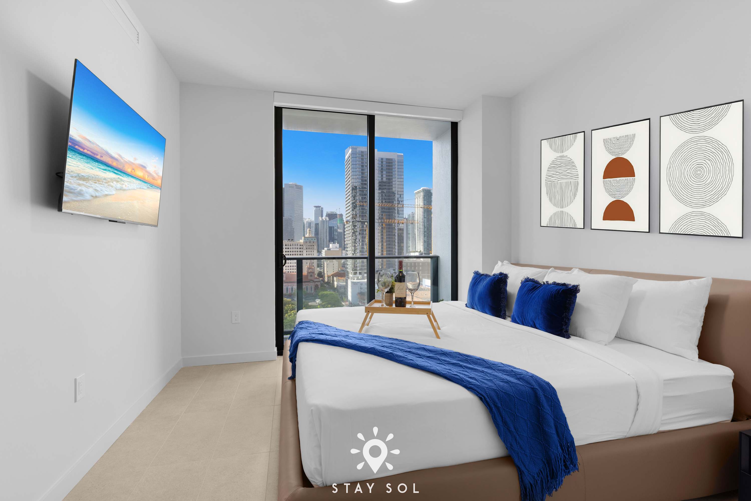 Modern 2BR • Glass Views in Miami