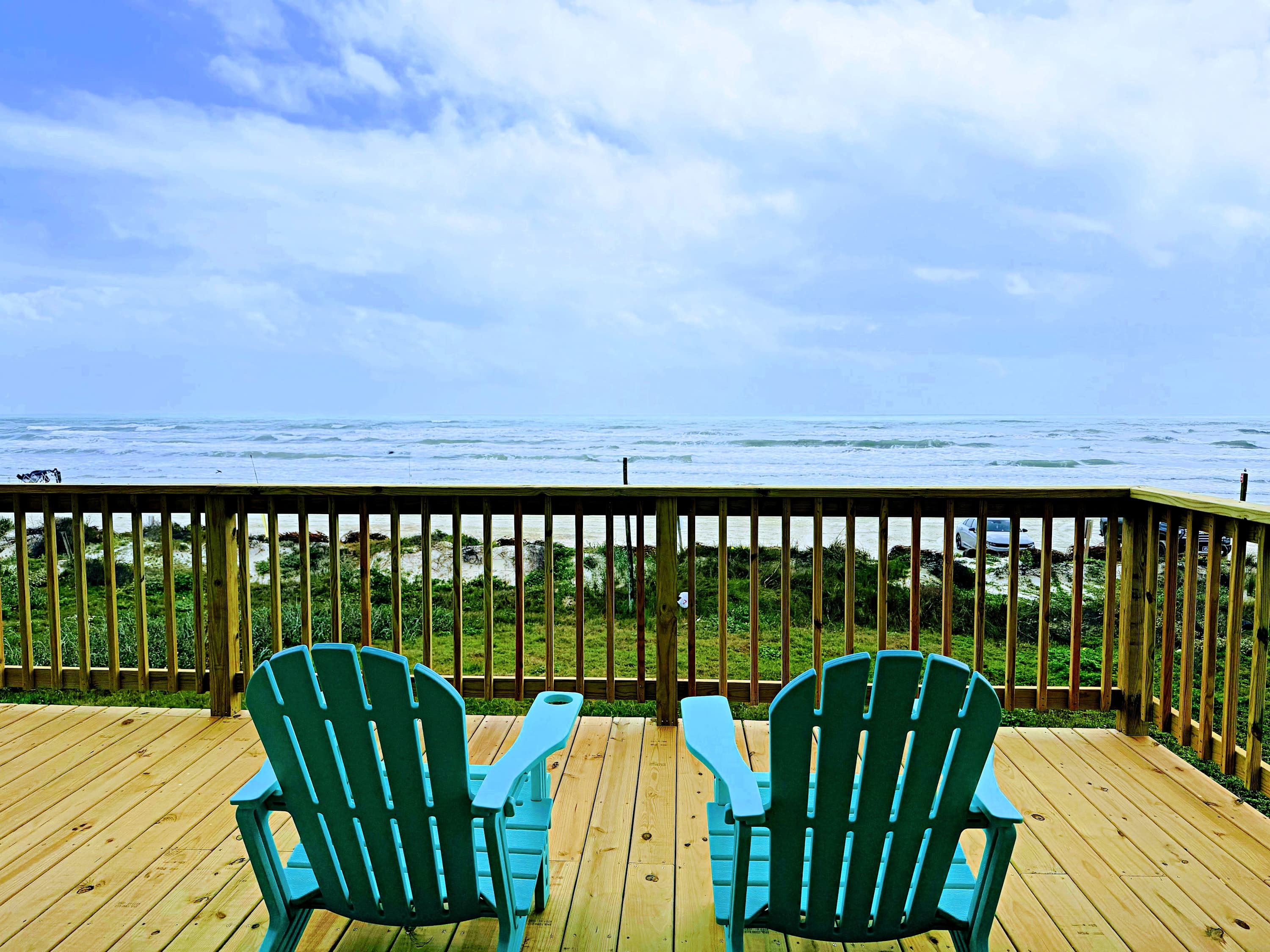 The Shoreline Social Front Row Beach Home Cheers 2