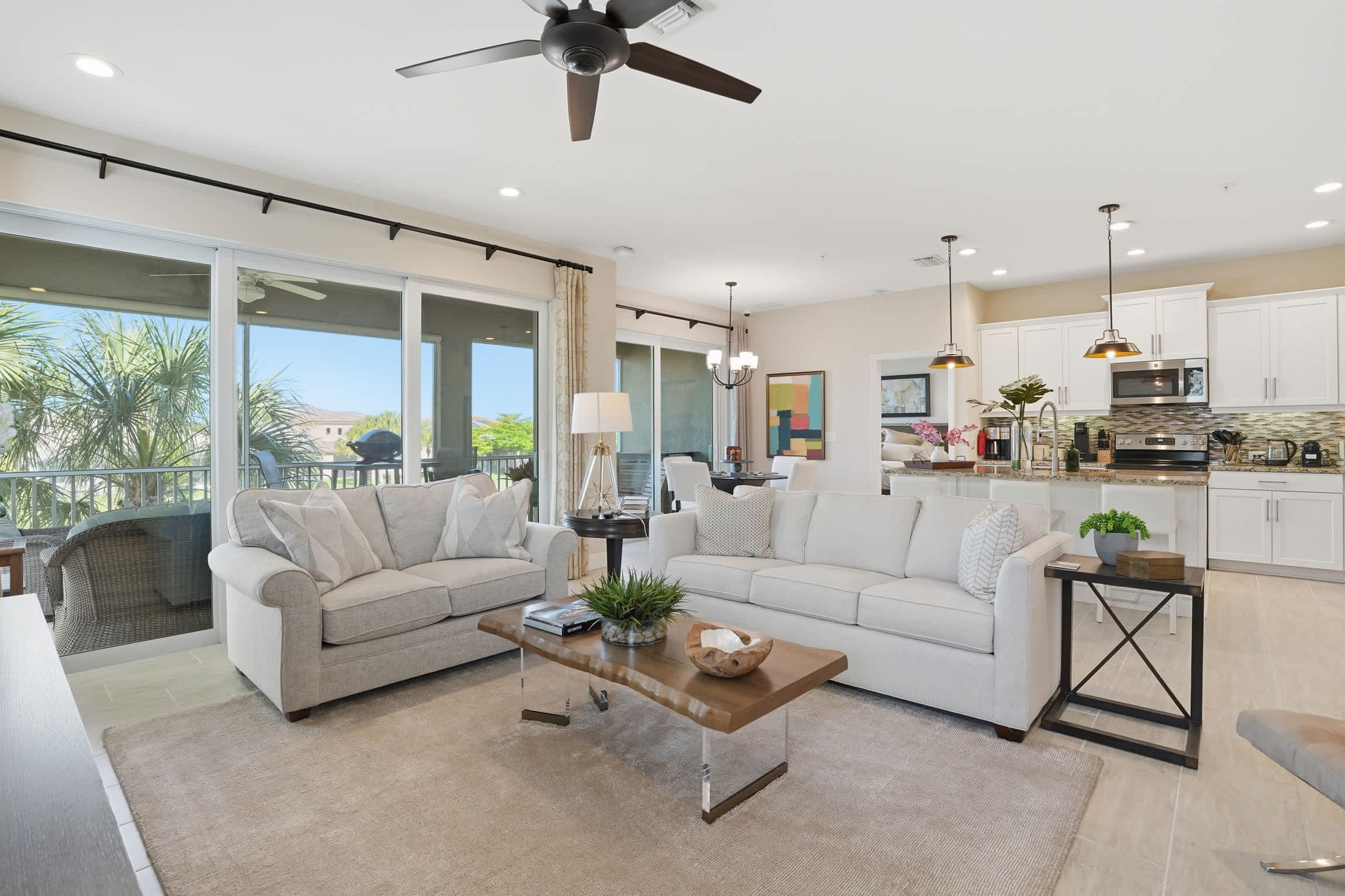 Lakefront Luxury Stunning Naples Sunsets | Photo 2