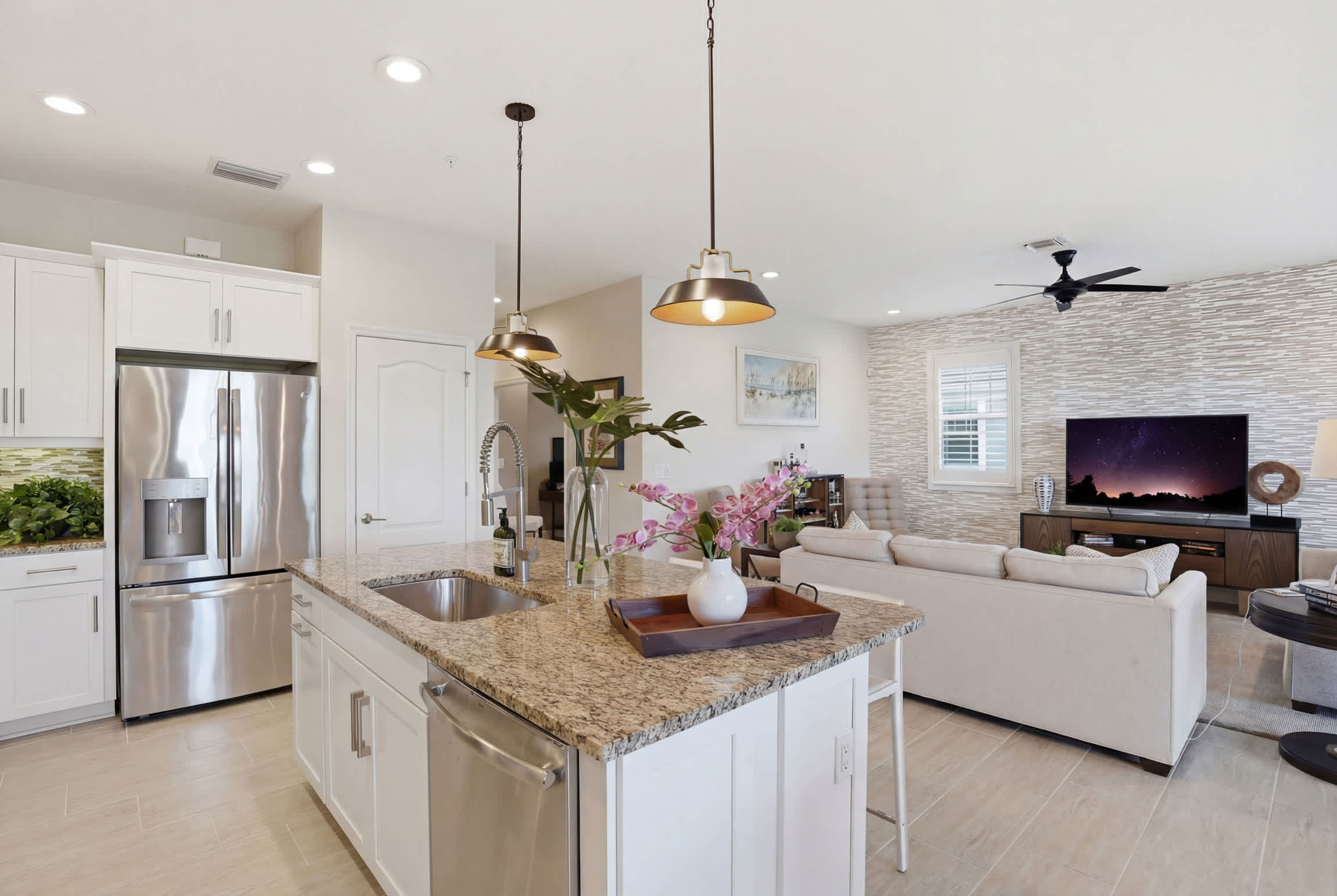 Lakefront Luxury Stunning Naples Sunsets | Photo 14