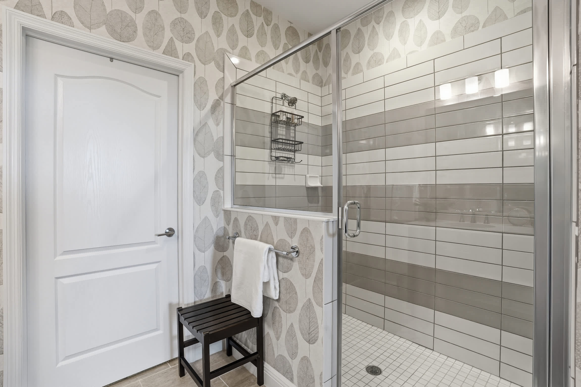 Lakefront Luxury Stunning Naples Sunsets | Photo 21