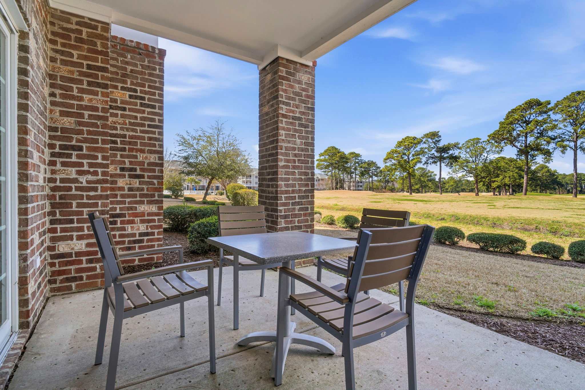 Magnolia Pointe Unit 102 First Floor