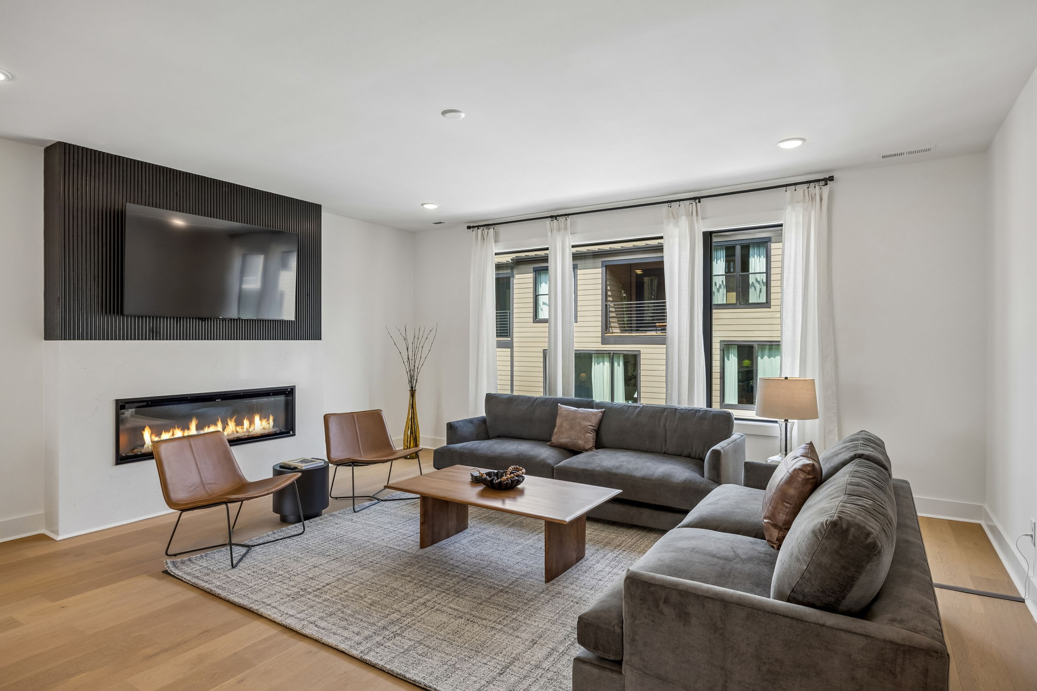 Modern townhome ft. rooftop lounge with hot tub! - Foto 6