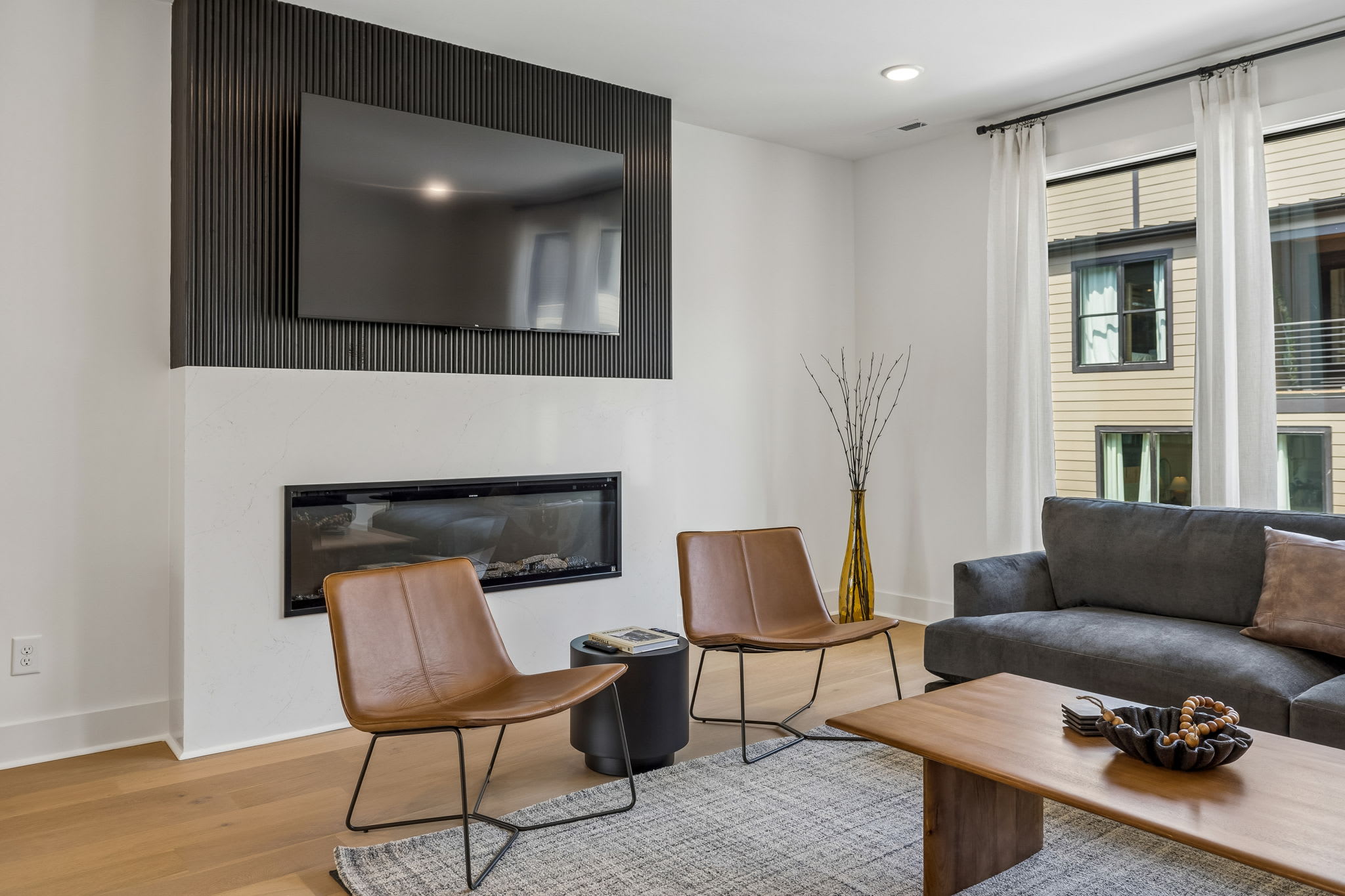 Modern townhome ft. rooftop lounge with hot tub! - Foto 11