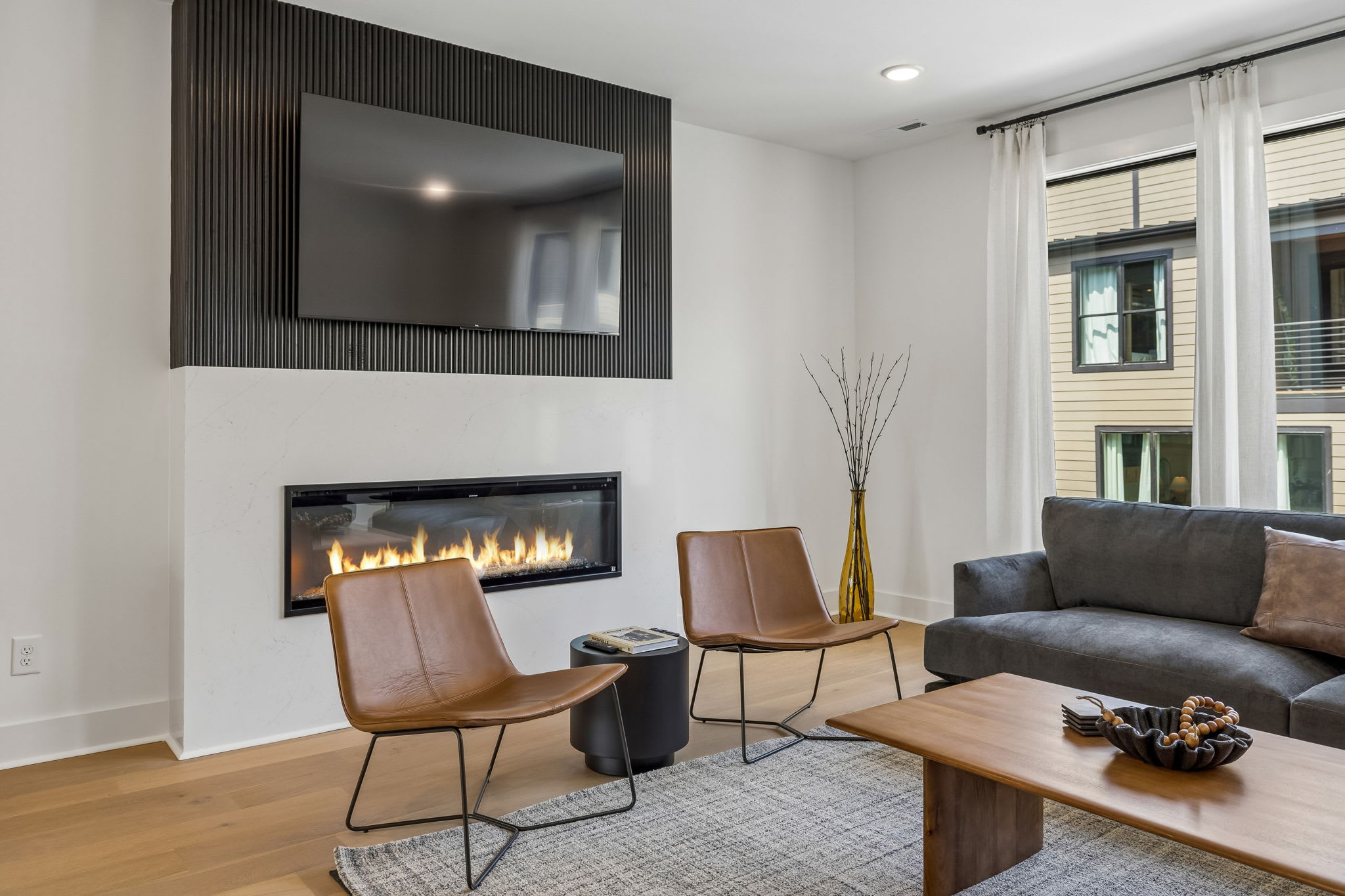 Modern townhome ft. rooftop lounge with hot tub! - Foto 13