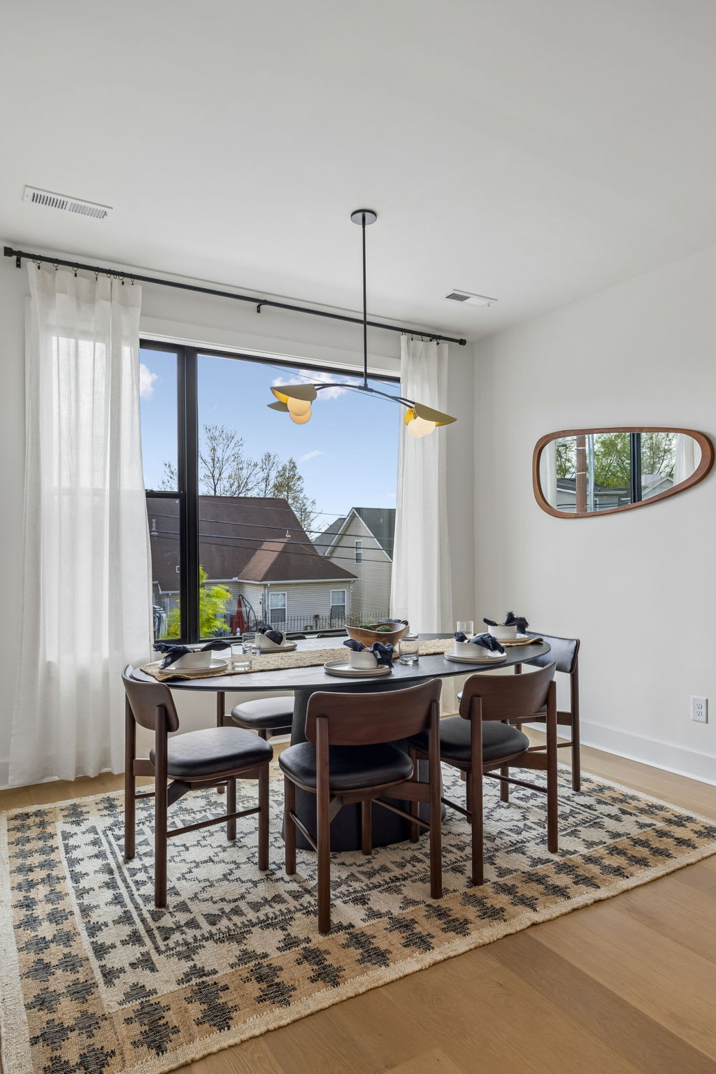 Modern townhome ft. rooftop lounge with hot tub! - Foto 28