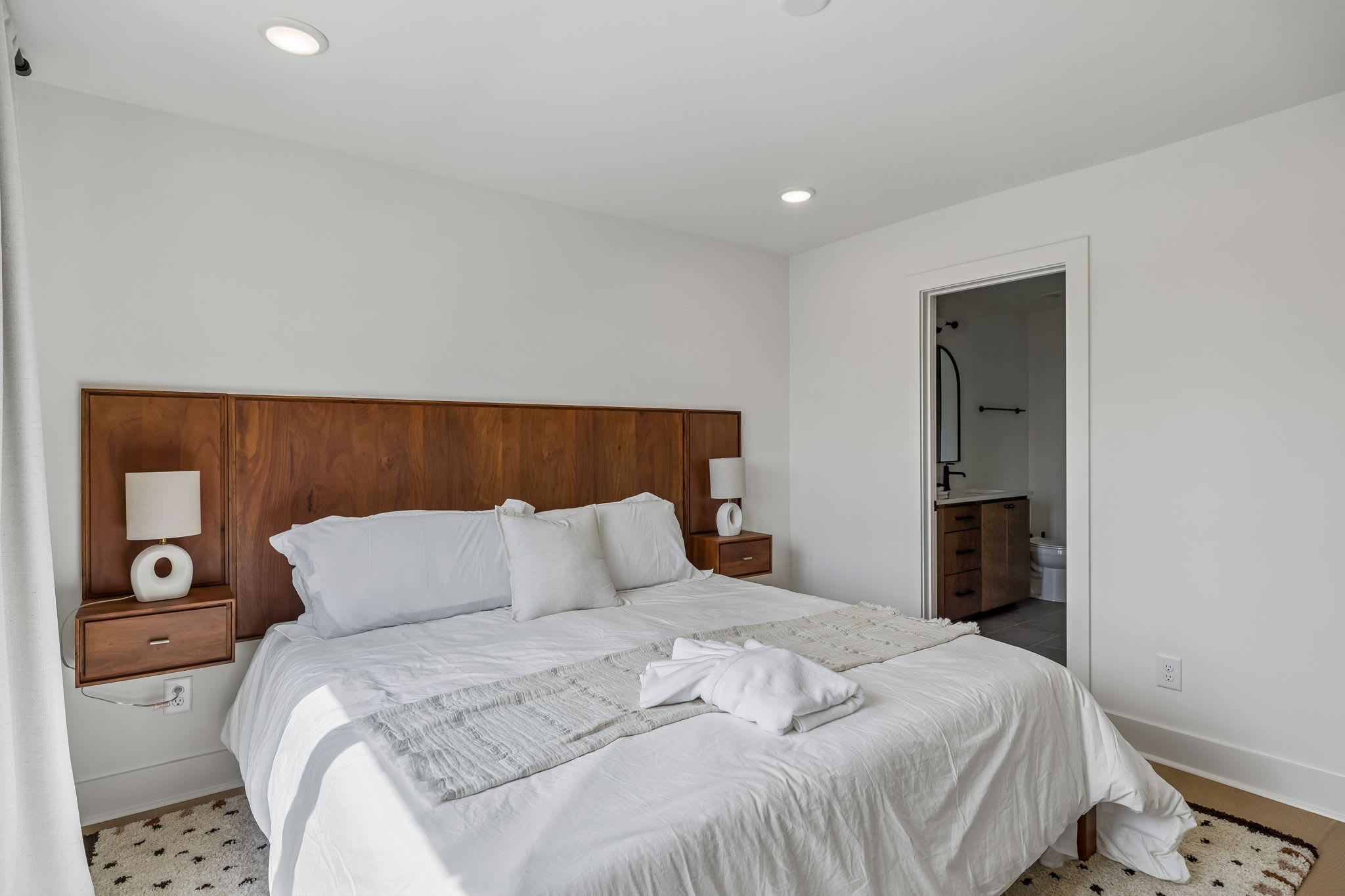 Modern townhome ft. rooftop lounge with hot tub! - Foto 29
