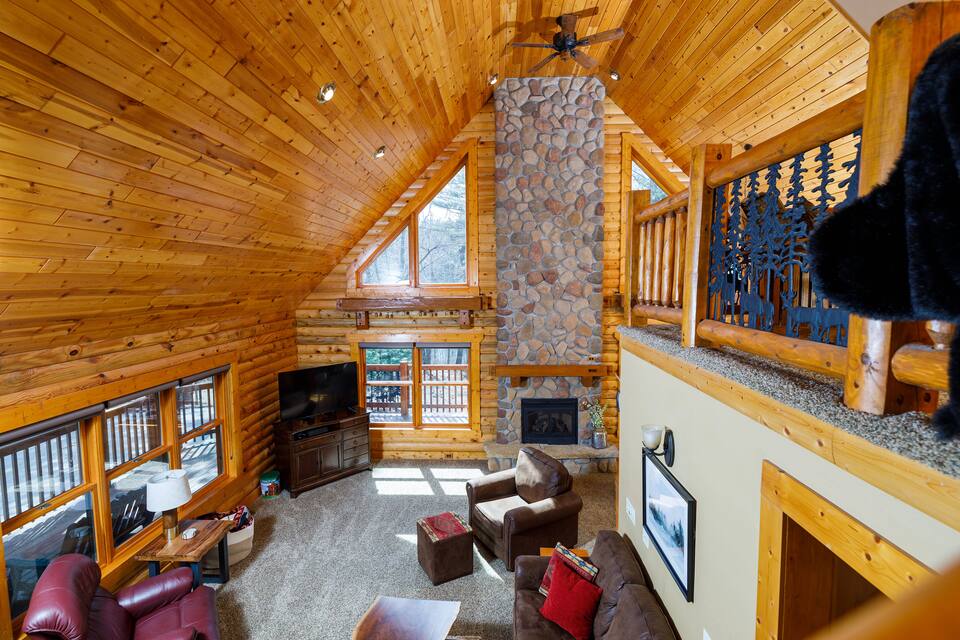 Richmond Waupaca Cabin 2