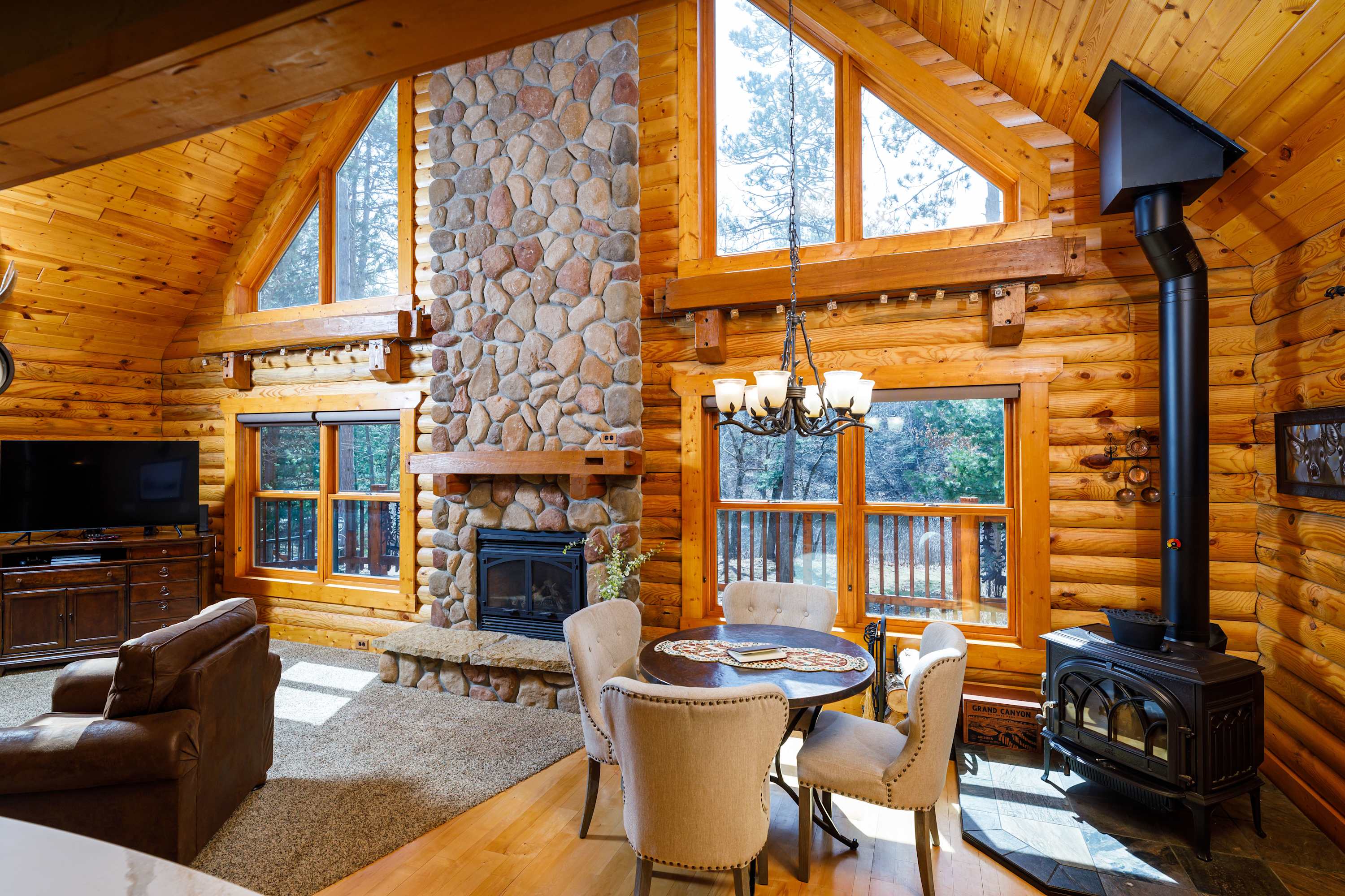 Richmond Waupaca Cabin 7