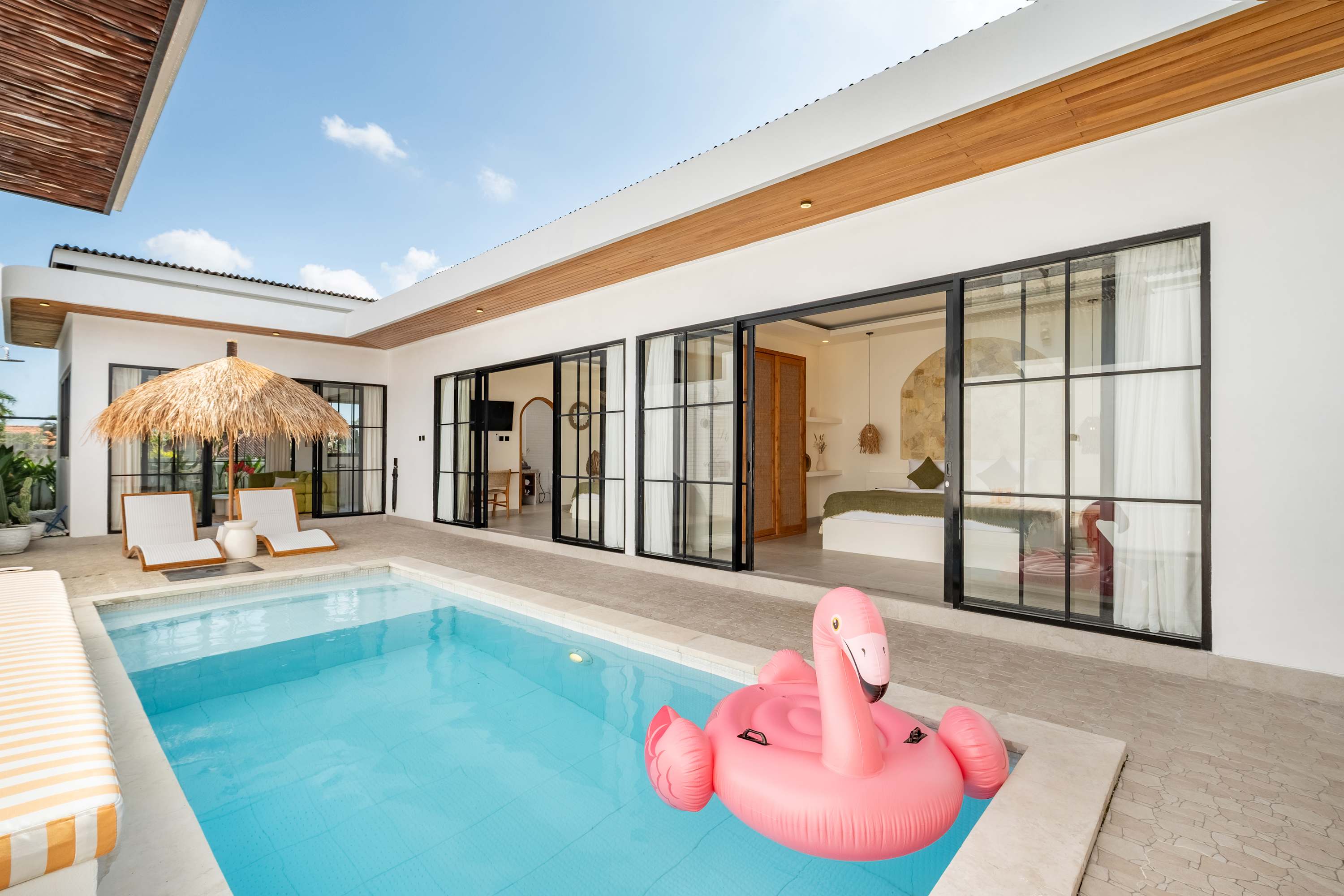 Stylish Two BR Jacuzzi Villa with Movie Theater — Bali — vacation rental