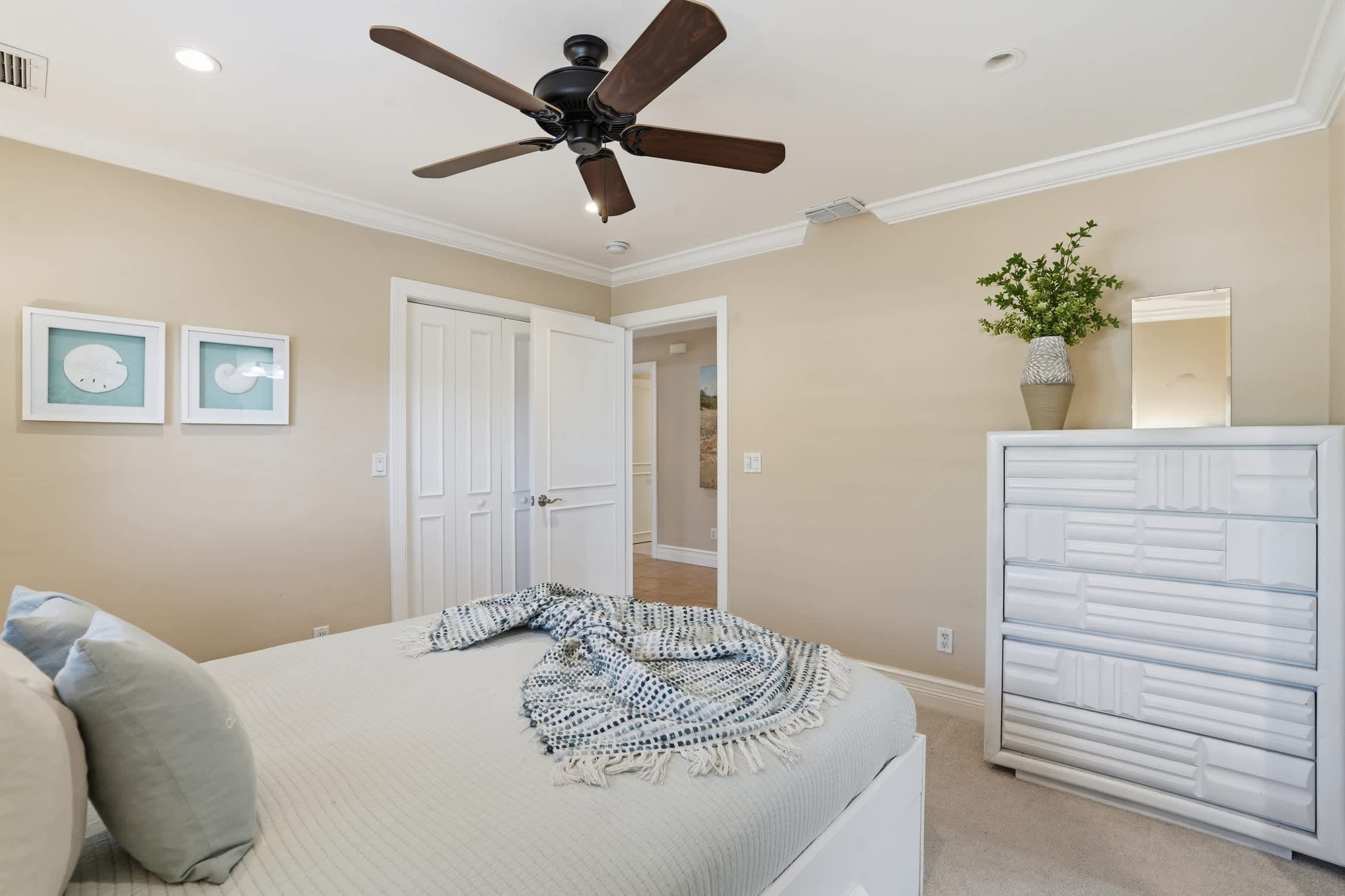 Beach Ready Pool Spa Home Bikes Gear Included | Photo 28