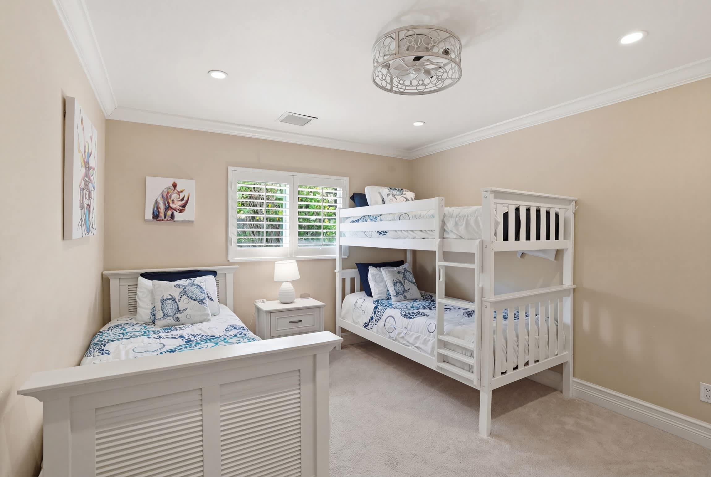 Beach Ready Pool Spa Home Bikes Gear Included | Photo 33