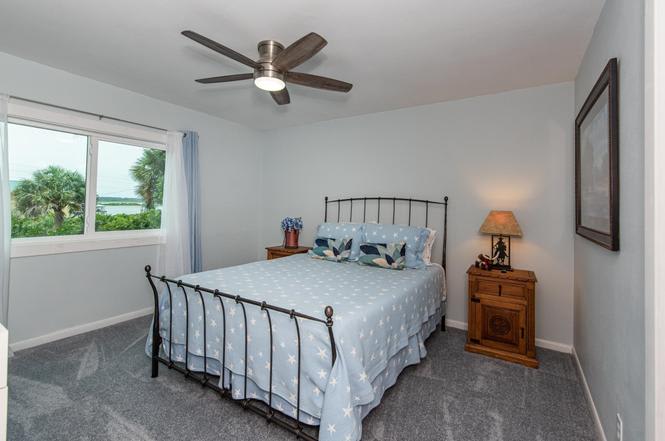 Historic Oceanfront Home: Crescent Beach + GameRm