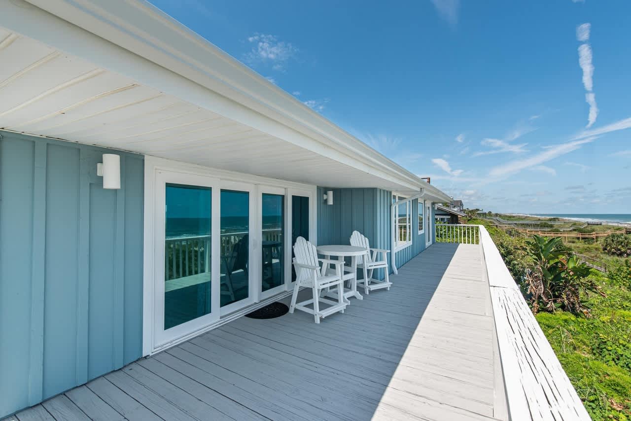 Historic Oceanfront Home: Crescent Beach + GameRm