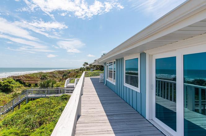 Historic Oceanfront Home: Crescent Beach + GameRm