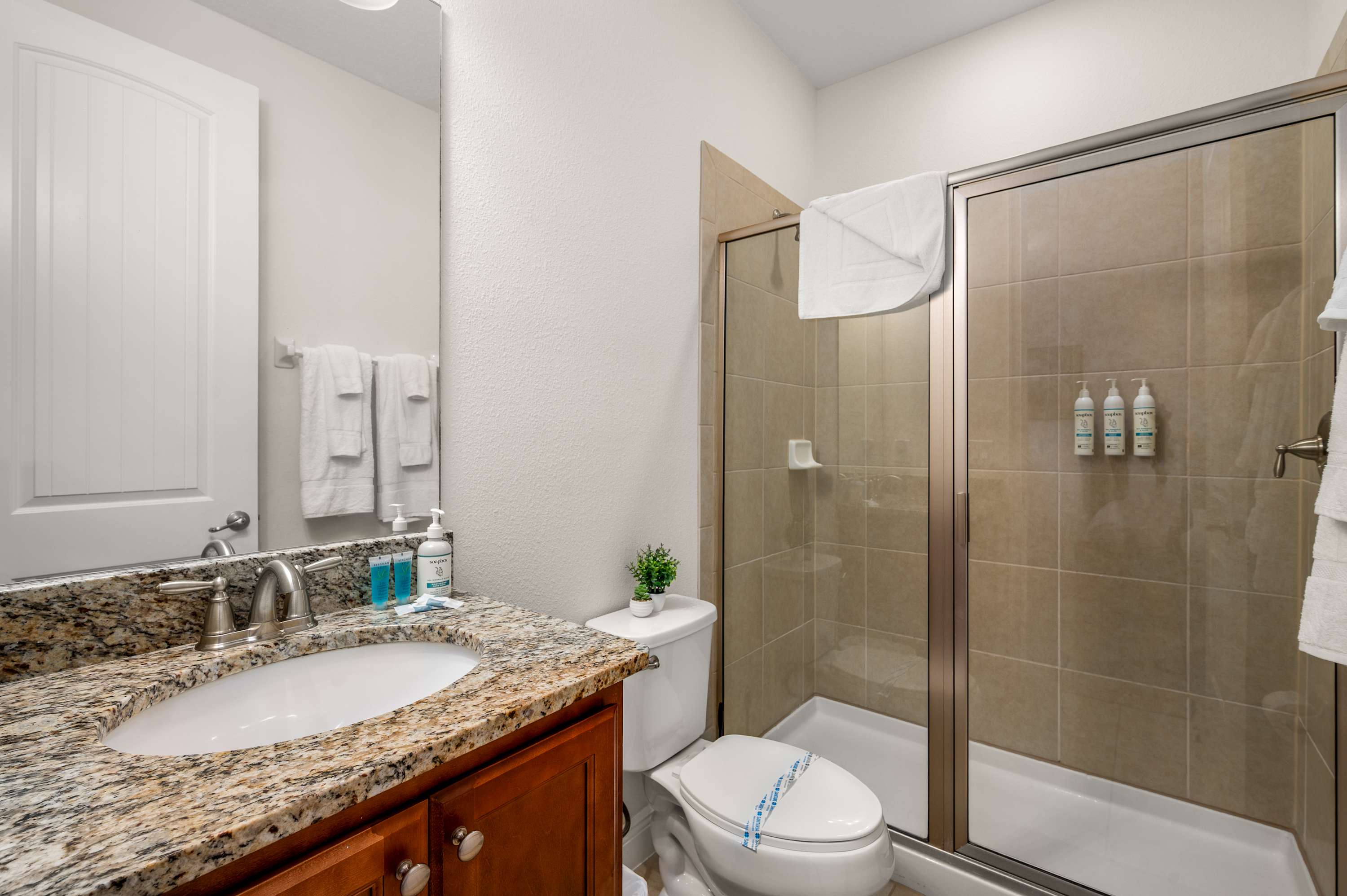 Spacious villa w/private pool & large kitchen