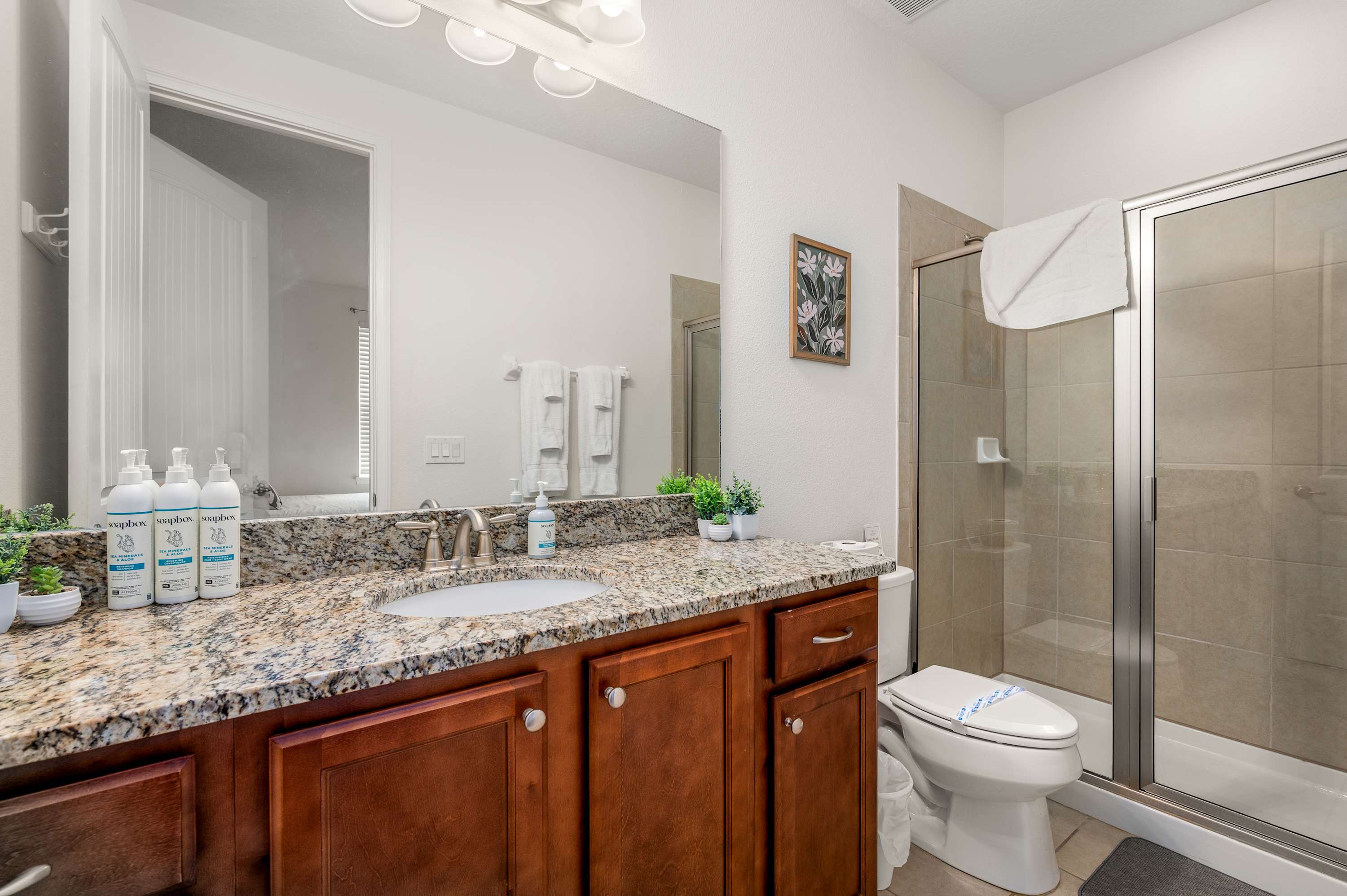 Spacious villa w/private pool & large kitchen