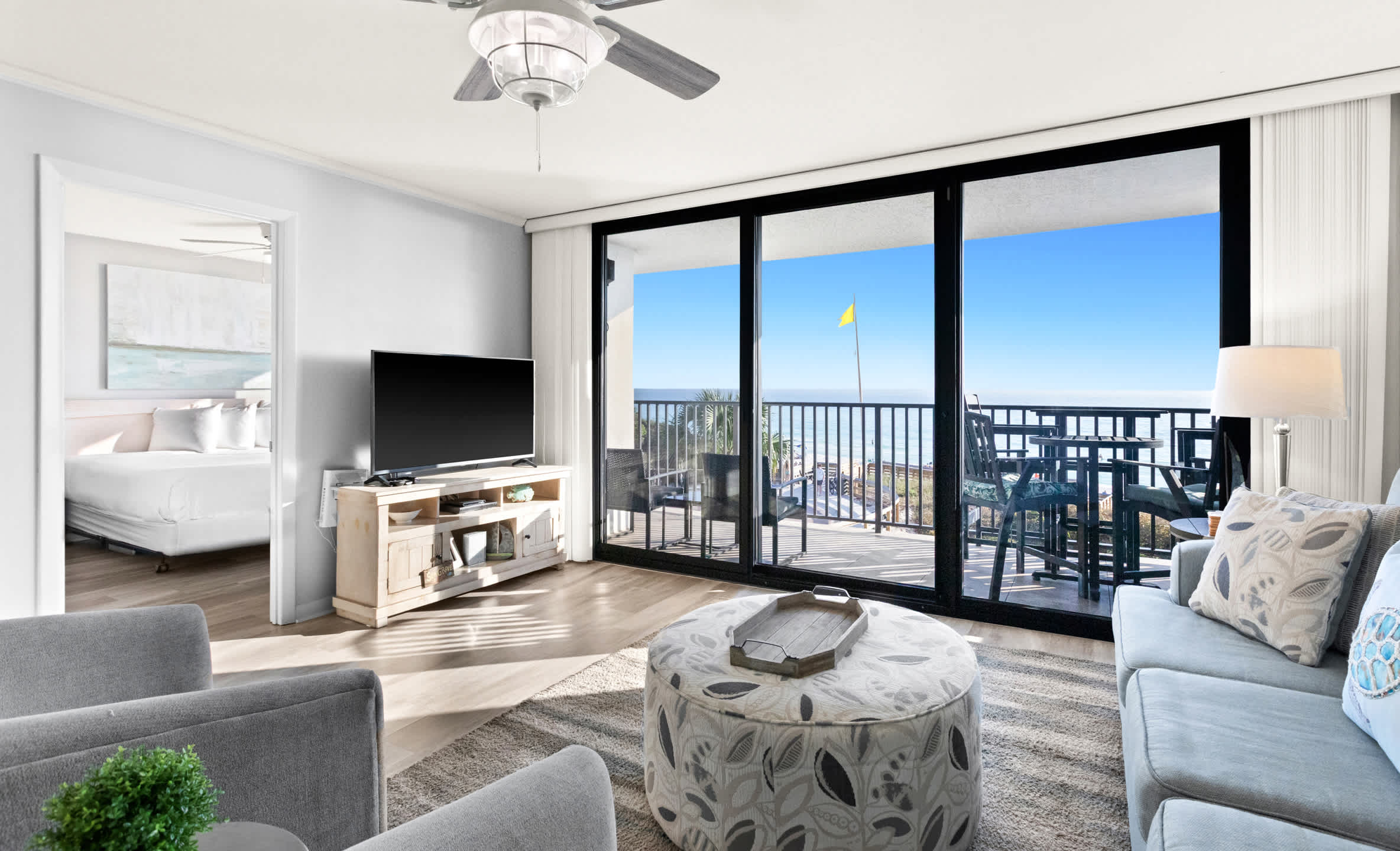 One Seagrove Place 0202 | Photo 6