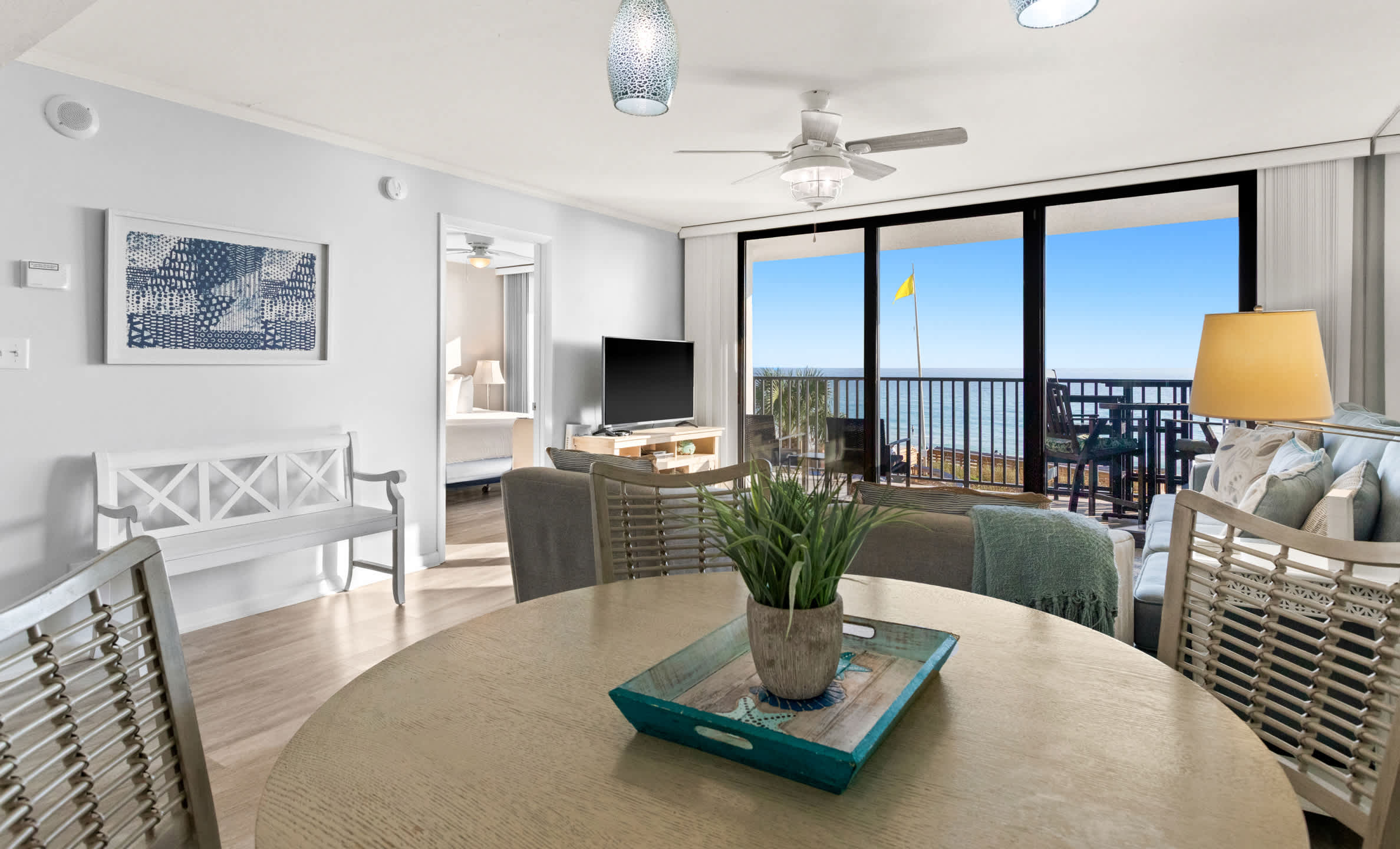 One Seagrove Place 0202 | Photo 7