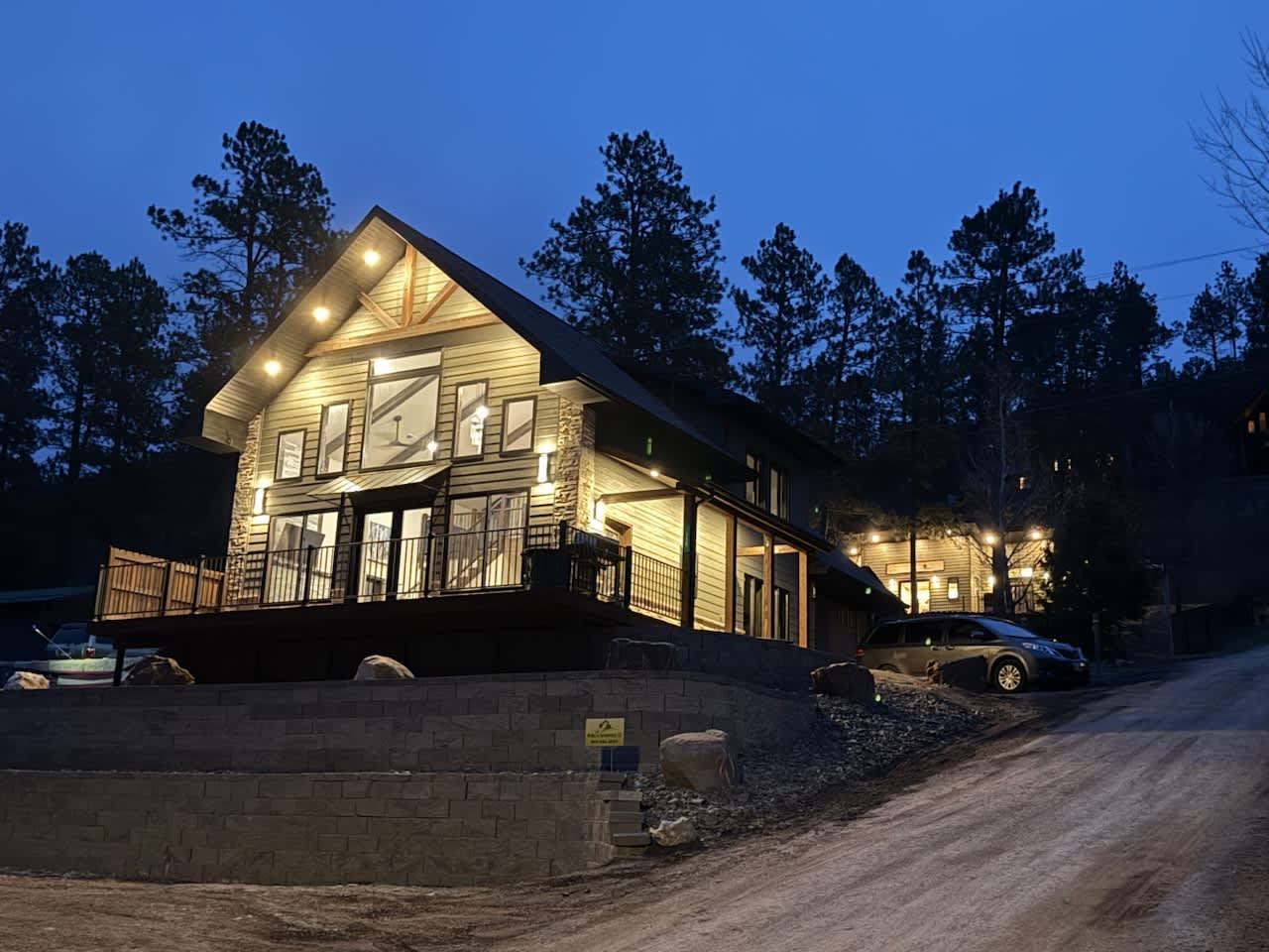 The Gold Hill Chalet W/ Private Hot Tub