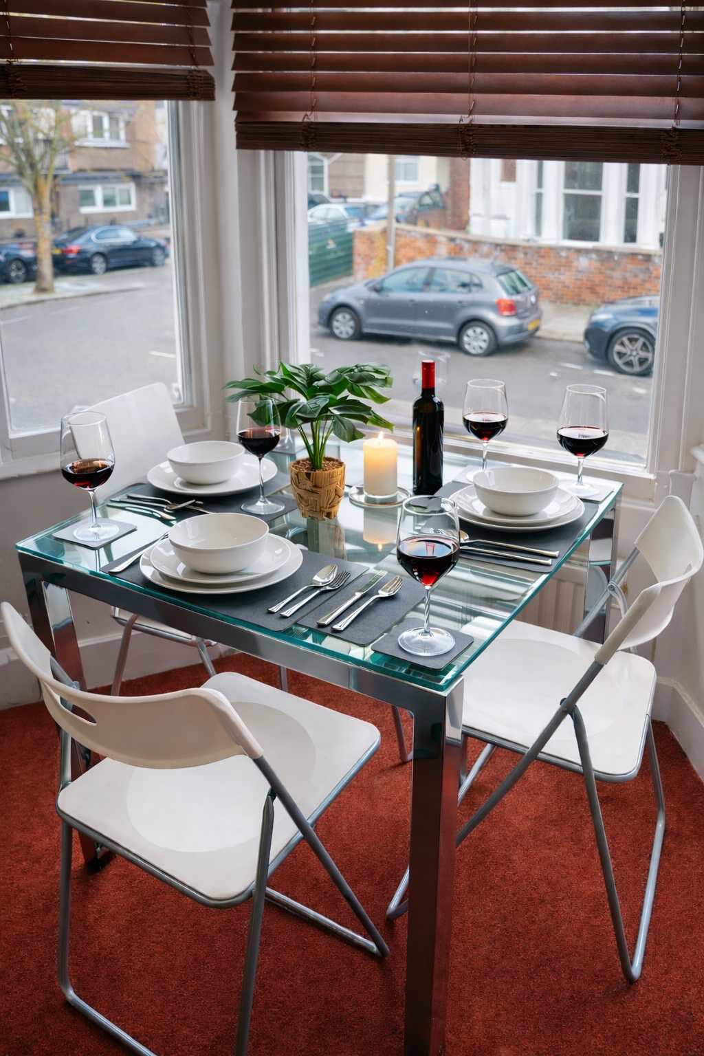 View The Victorian Fulham Retreat. 2BR Spacious in Mirabel Road 141 SW6 7EQ The Victorian Fulham Retreat. 2BR Spacious in Mirabel Road 141 SW6 7EQ - Property image 7 - VivreStays
