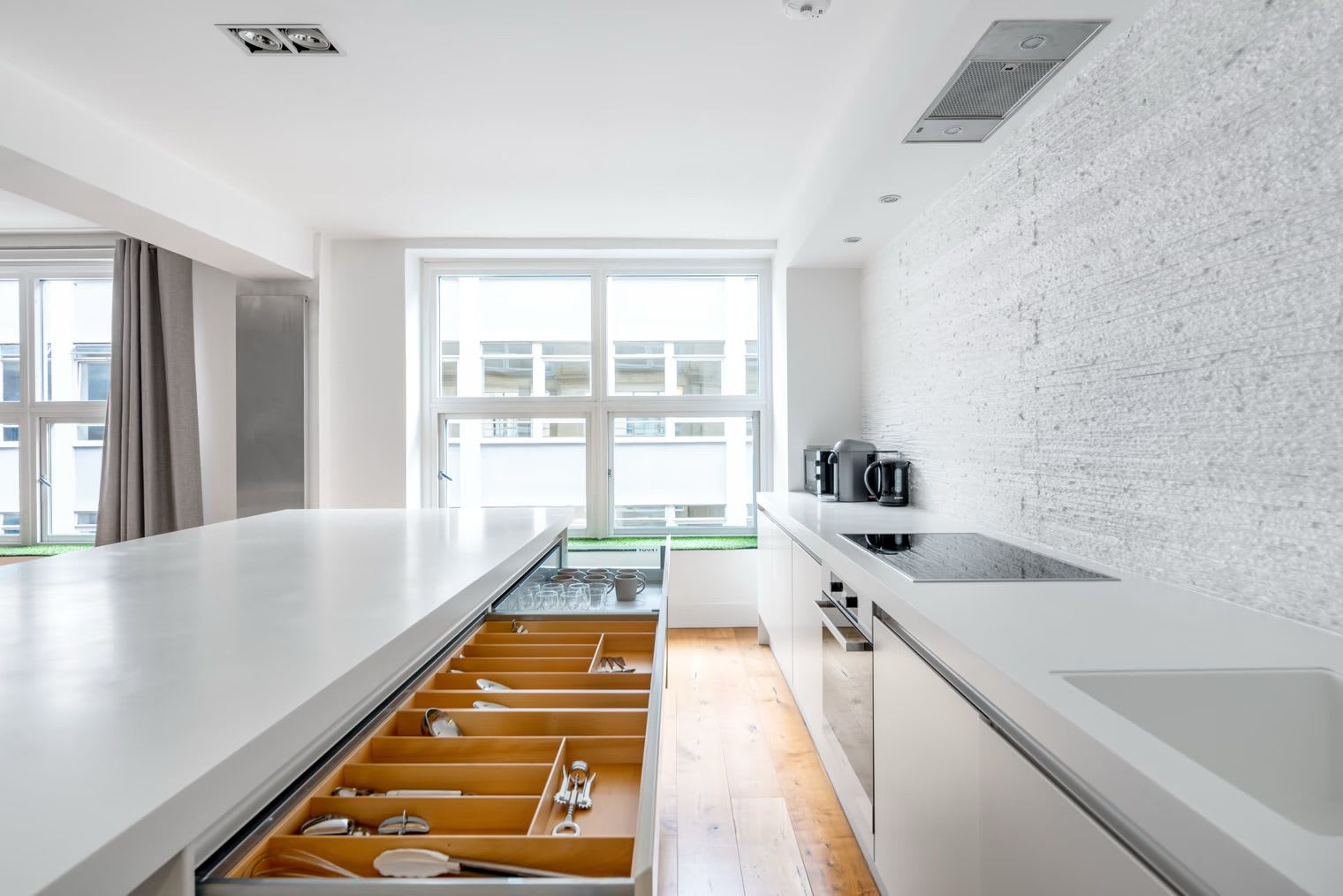 Spacious Modern Apartment in Central London in Northburgh Street 8 EC1V 0AY - Property image 6 - VivreStays