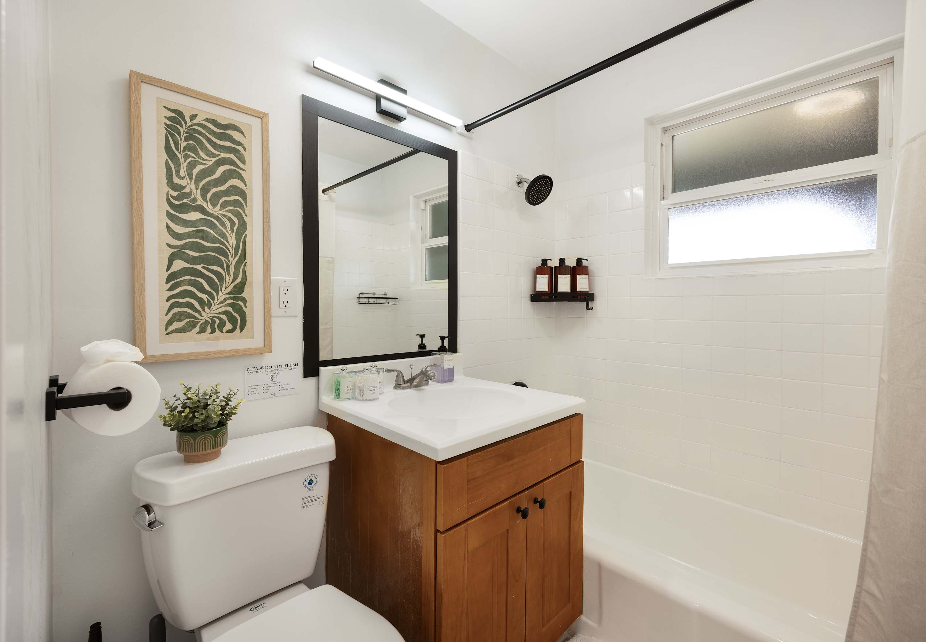 Modern 2BR • Private Deck • Near DT & Transit