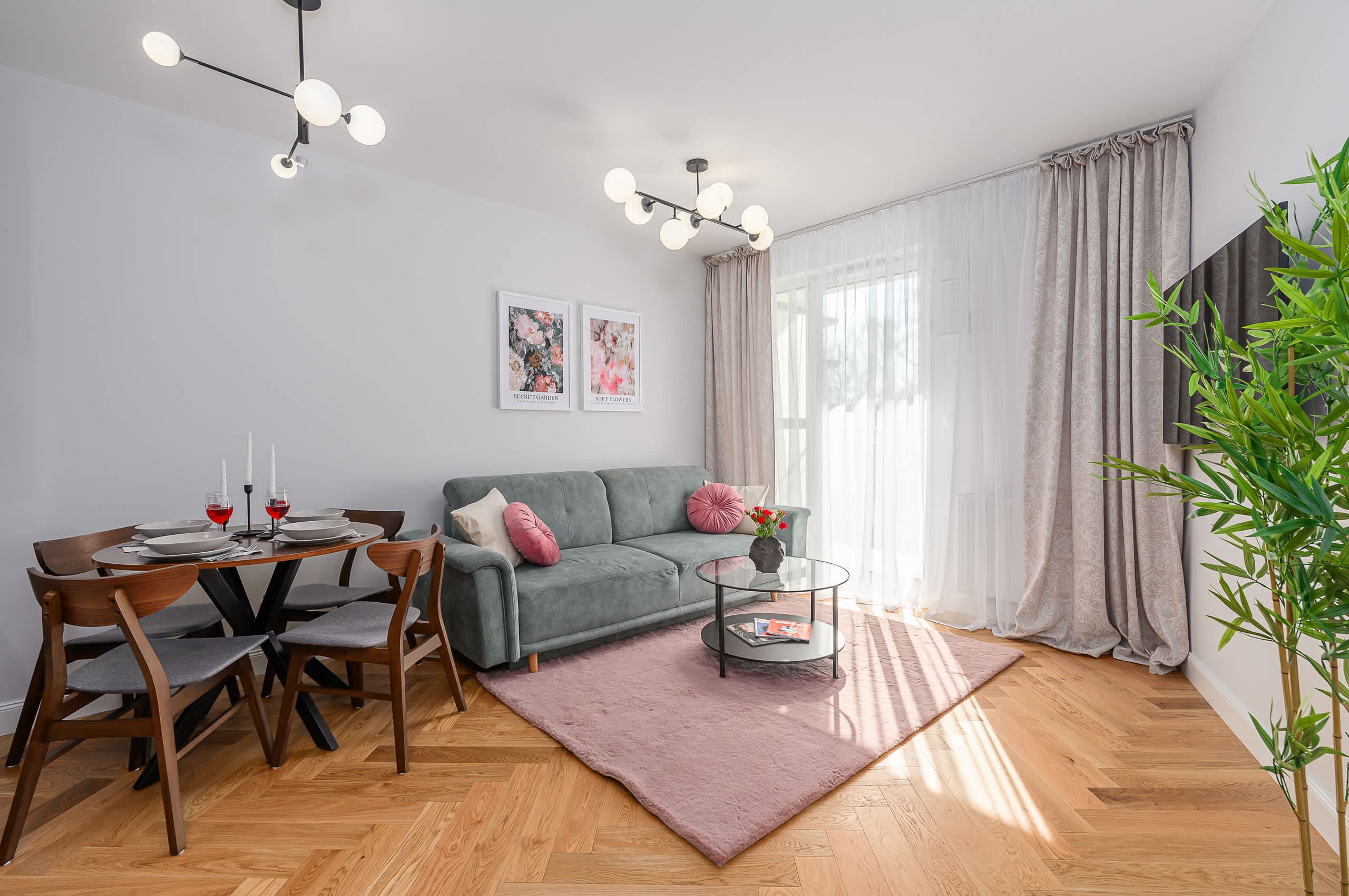 Lumina stylish apart near Park Skaryszewski