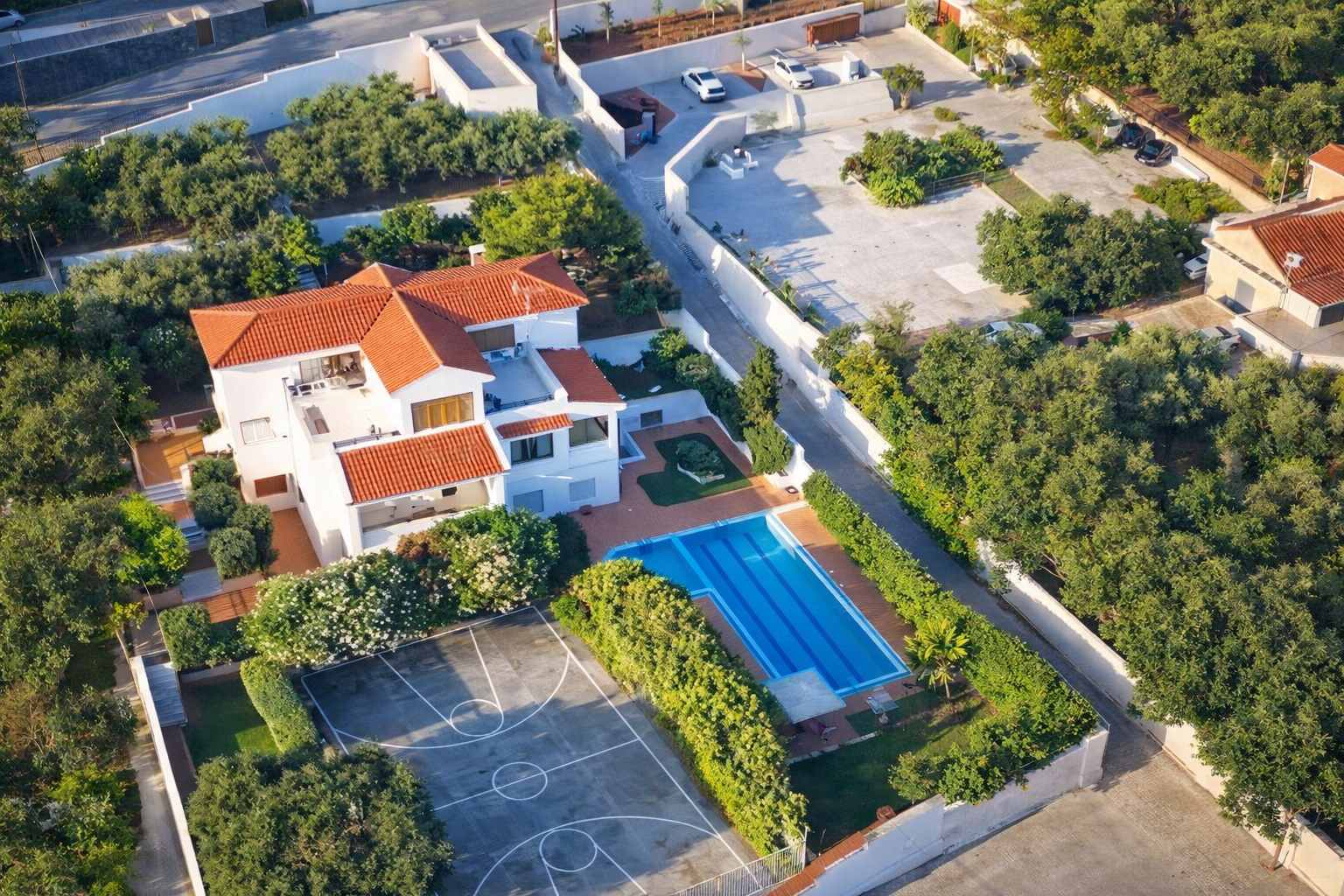 Artemis Spacious Luxury Villa with XL Private Pool — Hersonissos, Crete — vacation rental