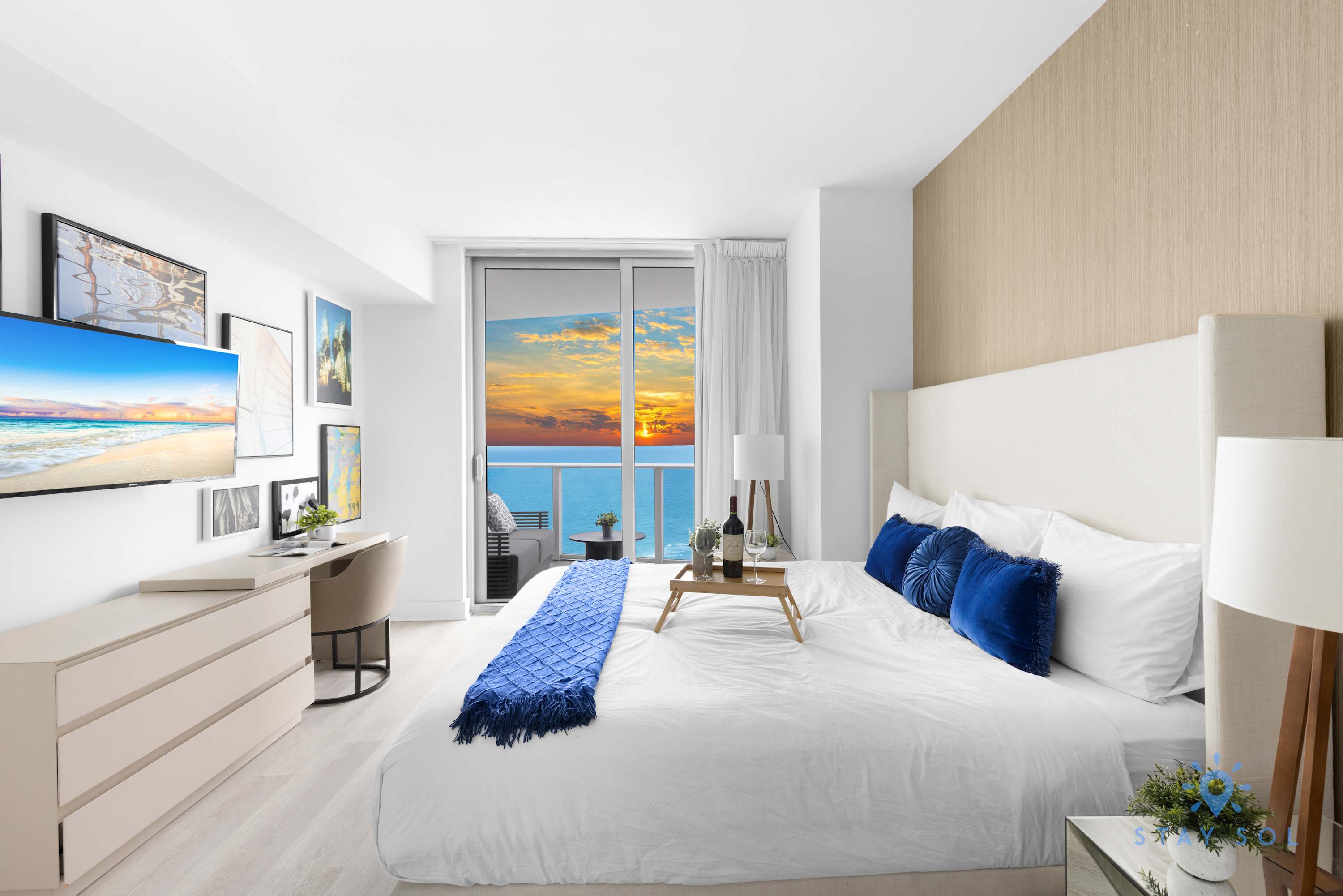 2BR Apt w/ Beautiful Ocean View, Amenities & Pool