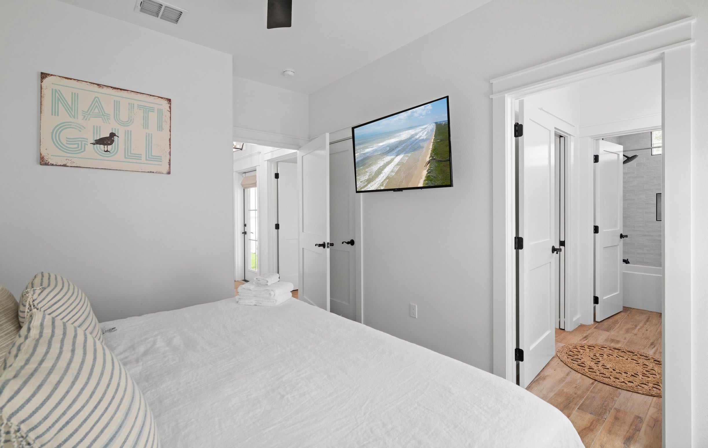 Private Boardwalk, Pool, Sleeps 12 - Boardwalk