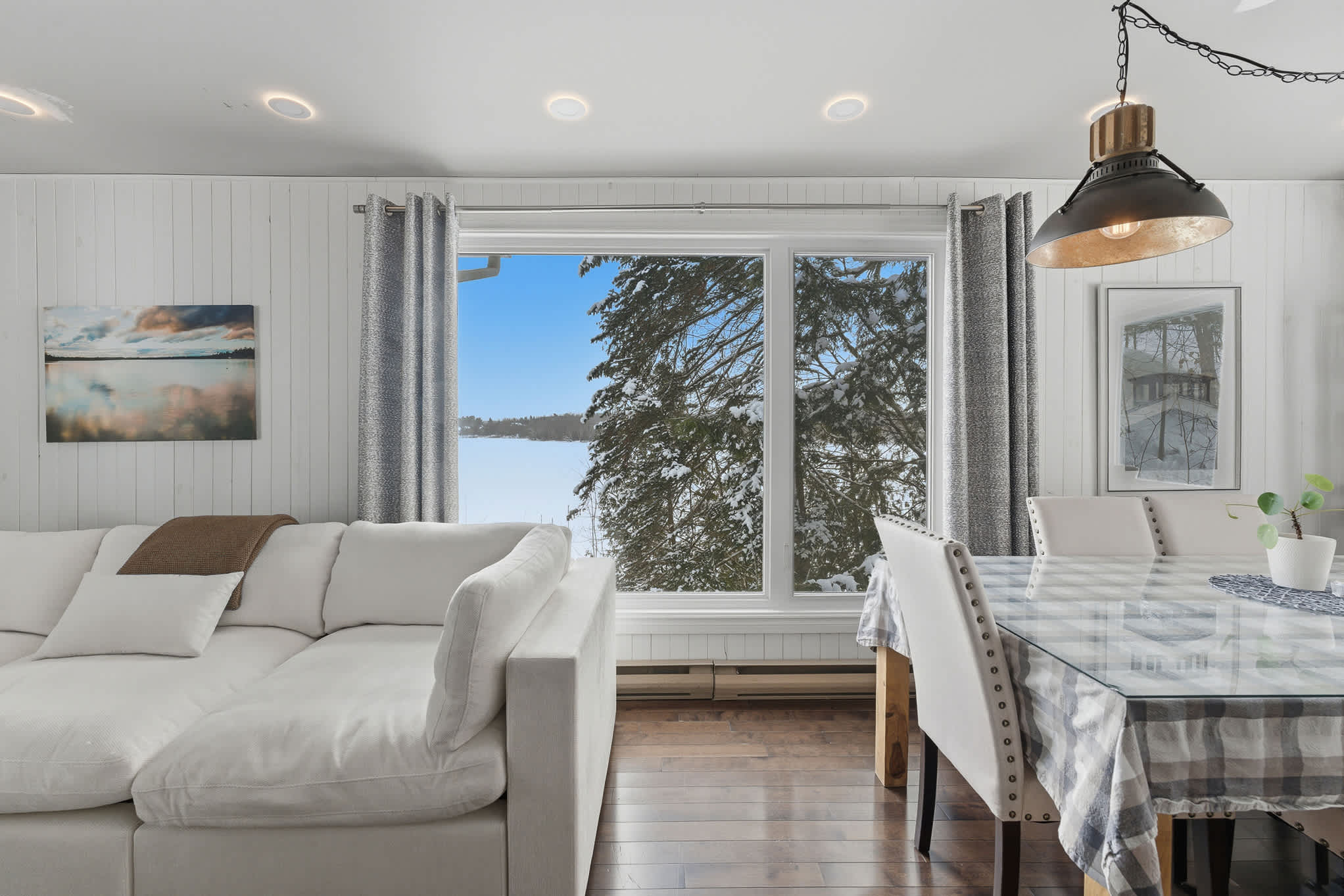 Beautiful Chalet Magog - Photo 10