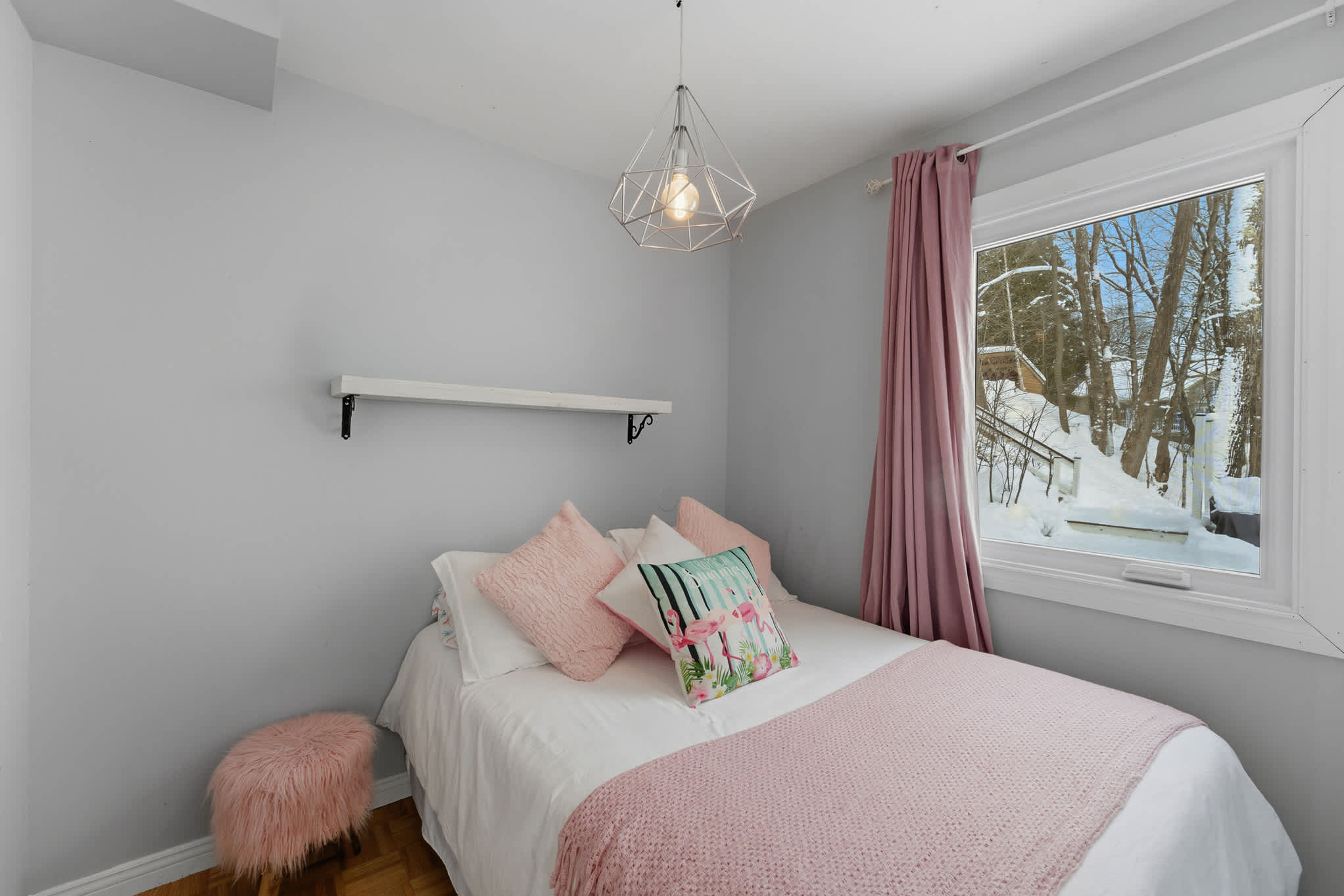Beautiful Chalet Magog - Photo 17