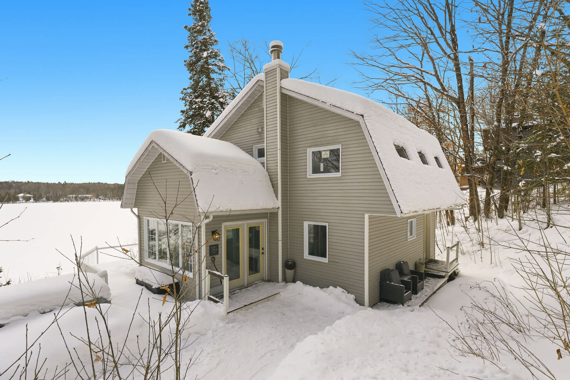 Beautiful Chalet Magog - Photo 36