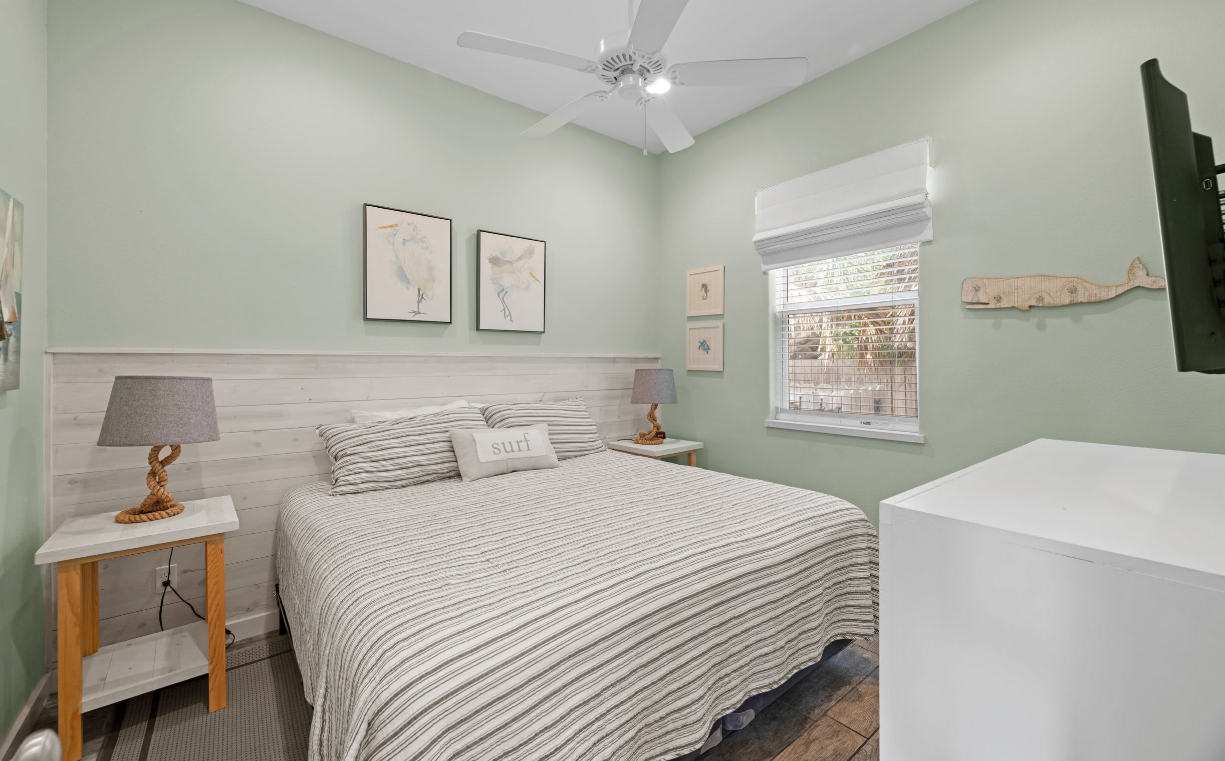Great for Families, 4br! - Lemon Chill