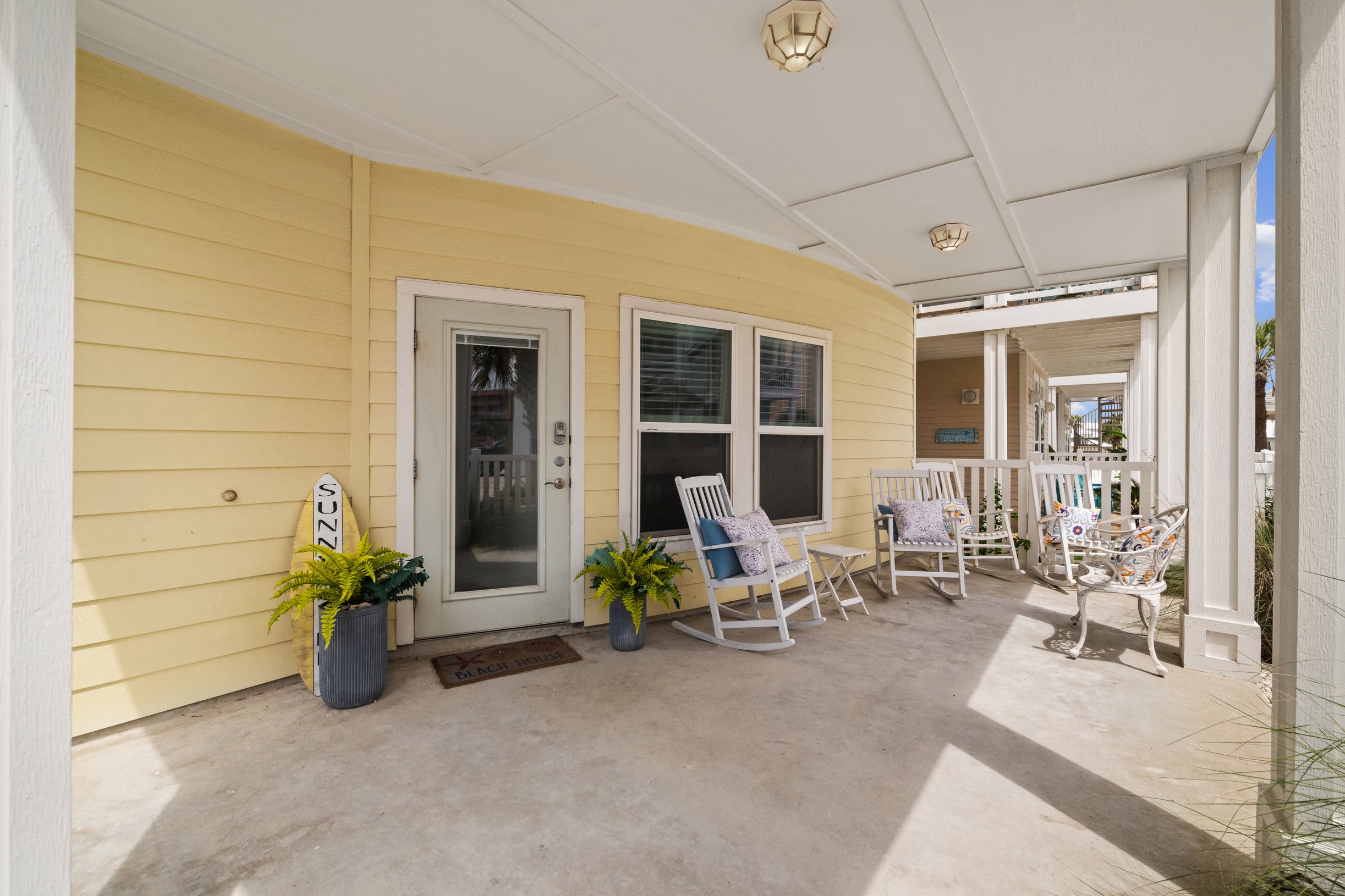 Pool, Views & Beach Boardwalk - Sunny Side Up