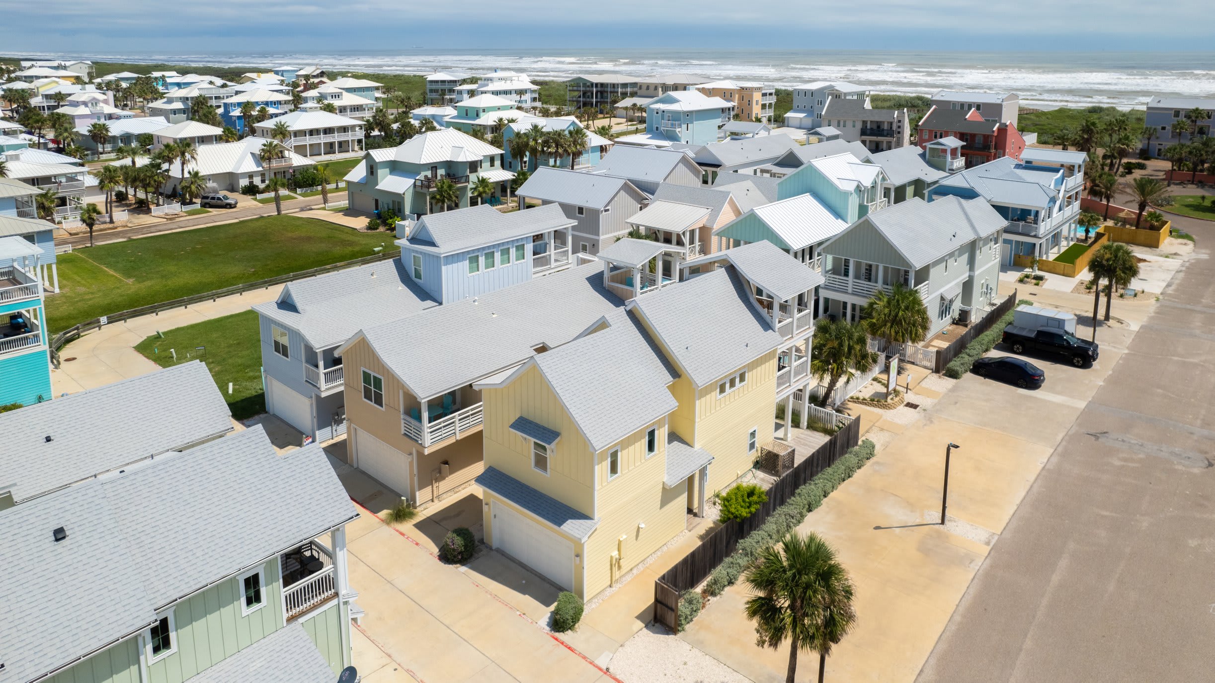 Pool, Views & Beach Boardwalk - Sunny Side Up