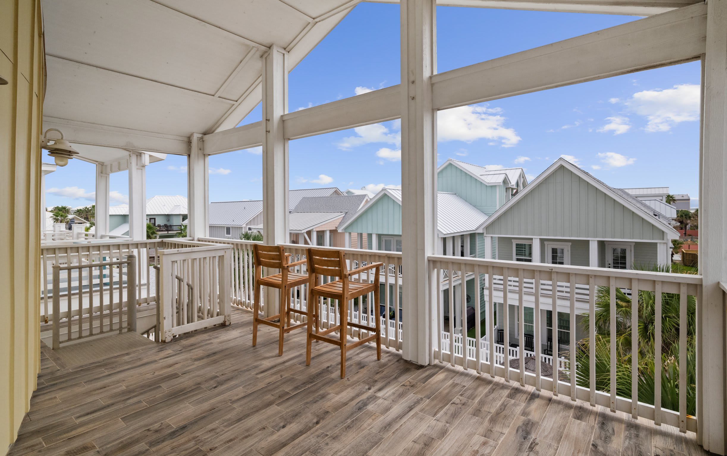 Pool, Views & Beach Boardwalk - Sunny Side Up