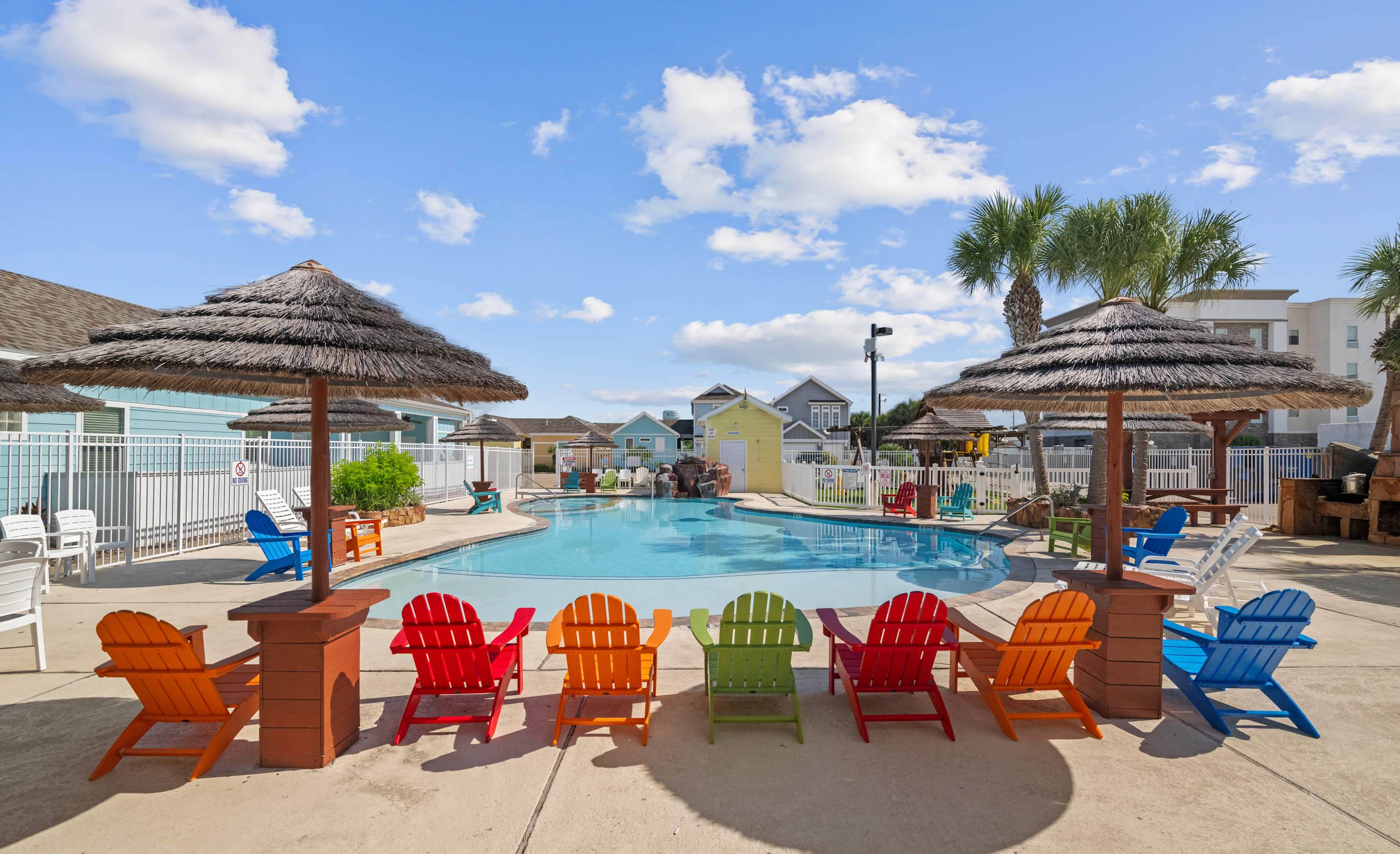 Resort Pool, Slps 9, Near Beach - Pirate’s Bounty