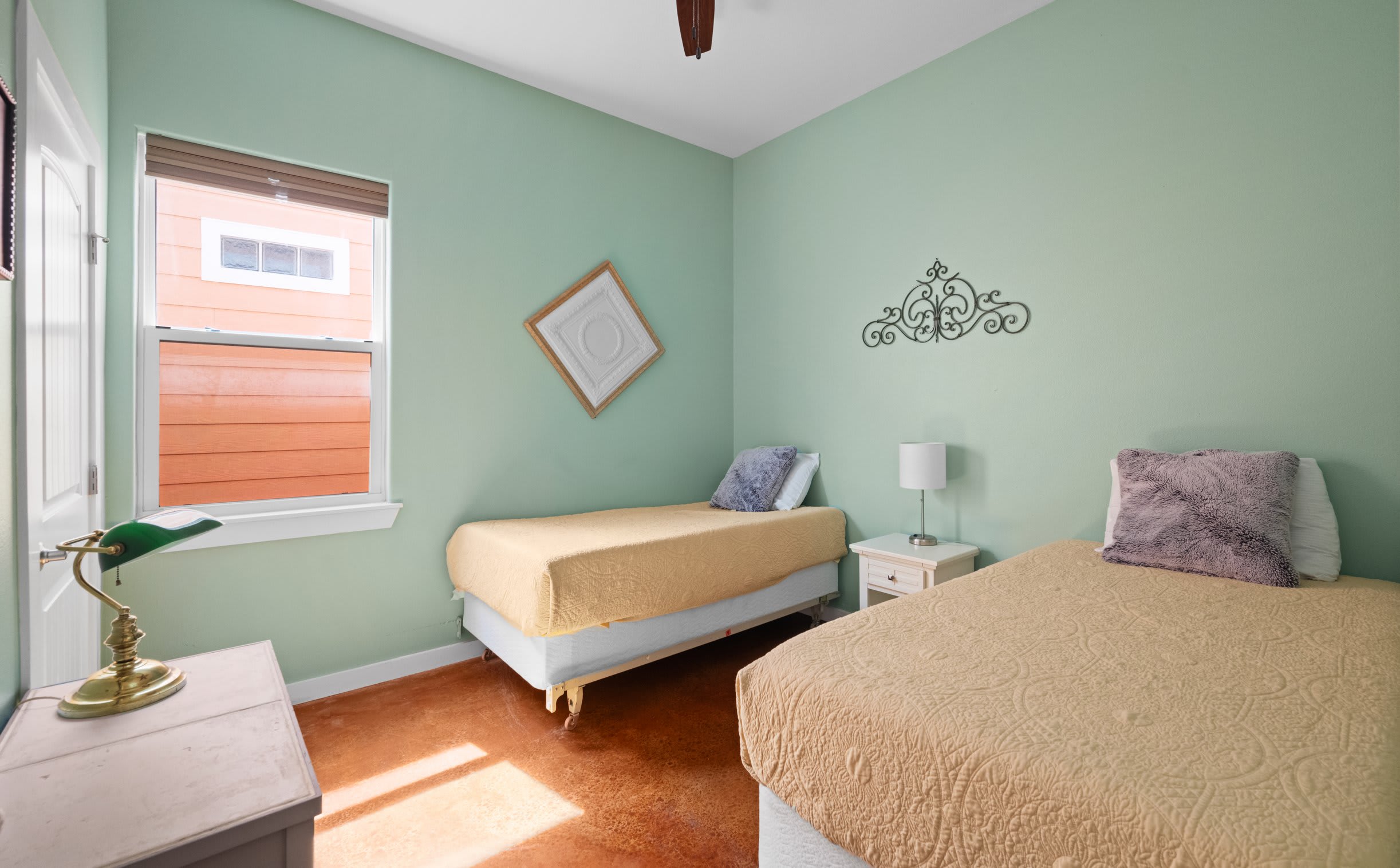 Close to Beach 3BR with Pool - Sand Patch