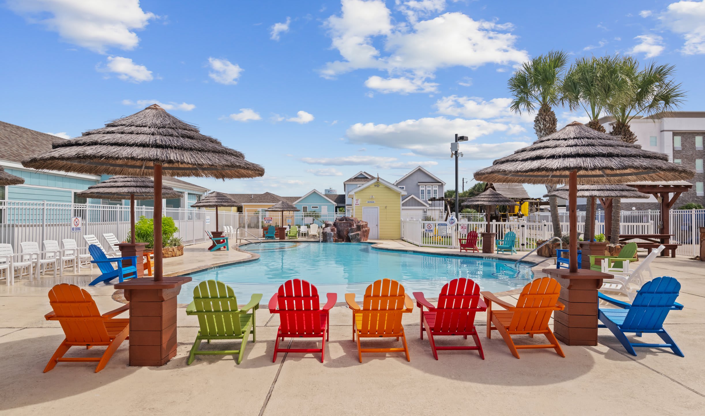 Close to Beach 3BR with Pool - Sand Patch