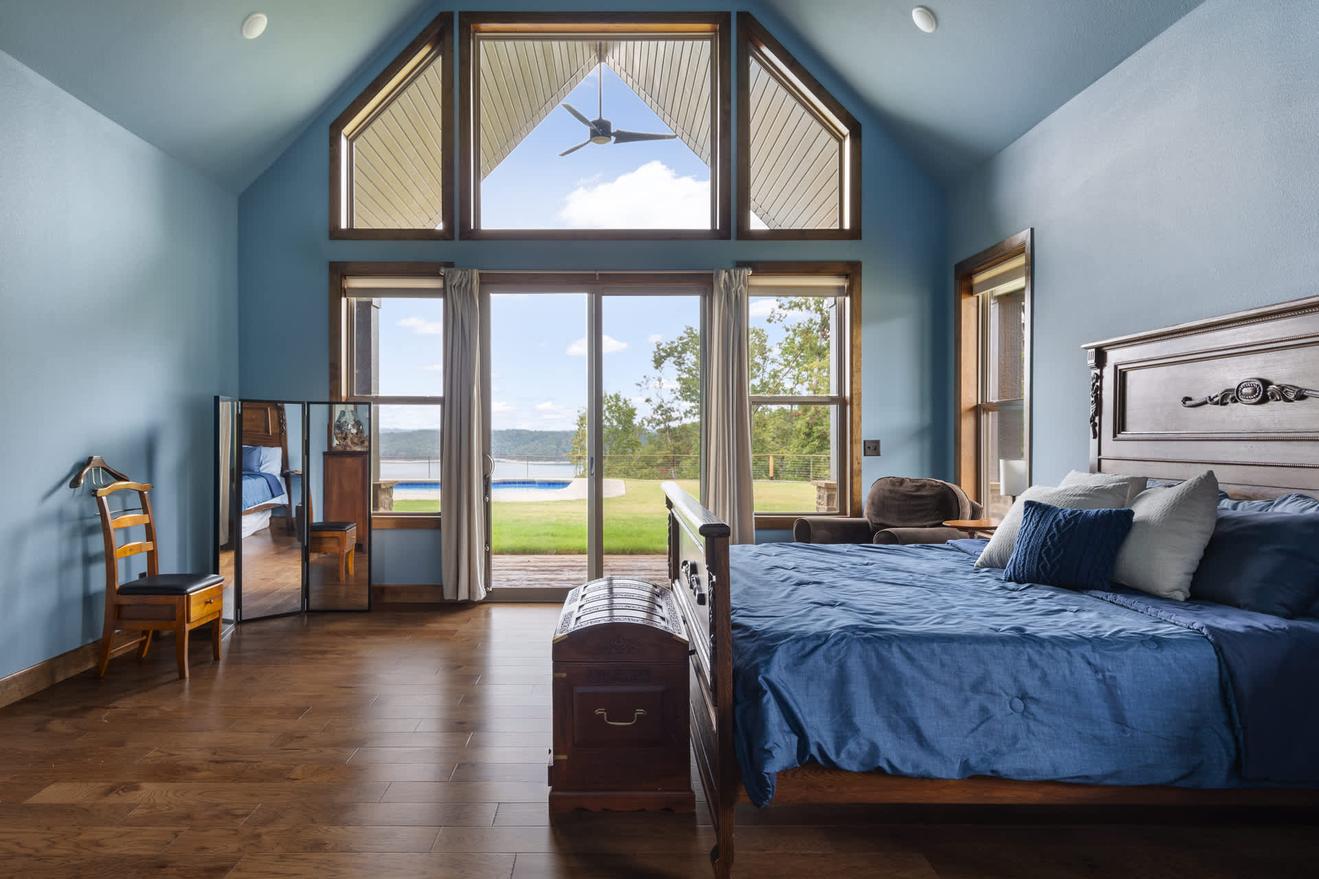 Primary Bedroom - King