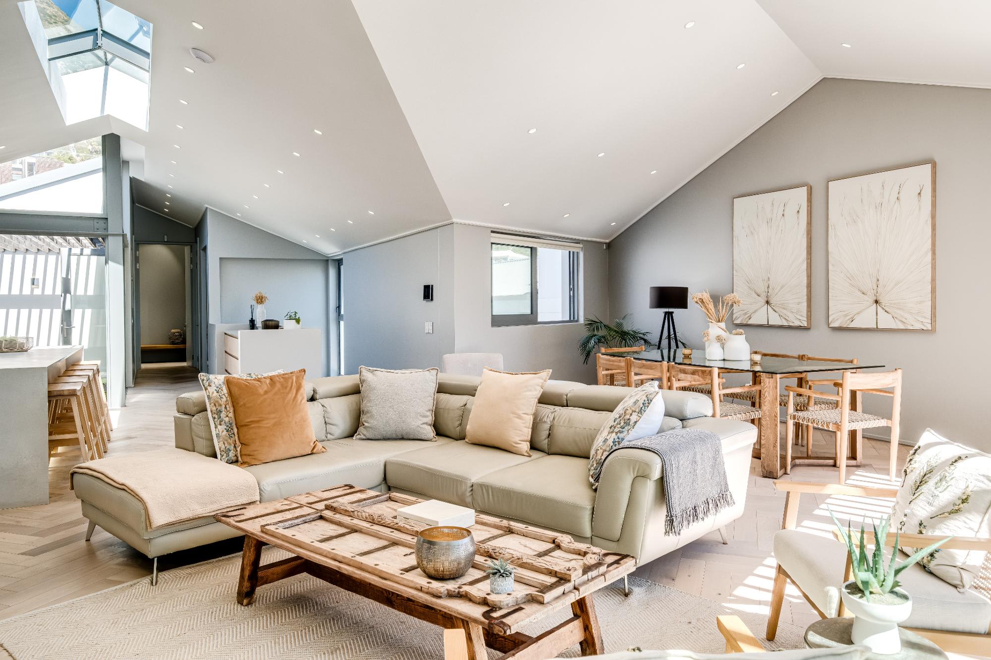 4 Bed Coastal Retreat W Pool Views Llandudno Sands 10