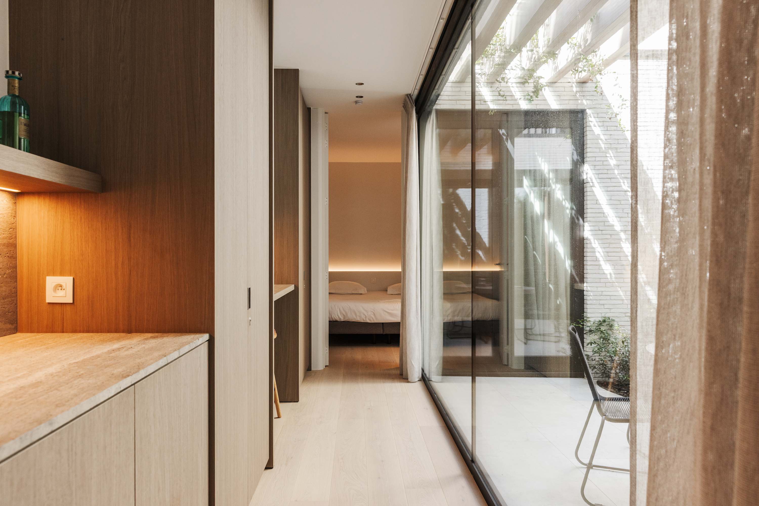 Nosso Logies · 2 min to Beach · Terrace