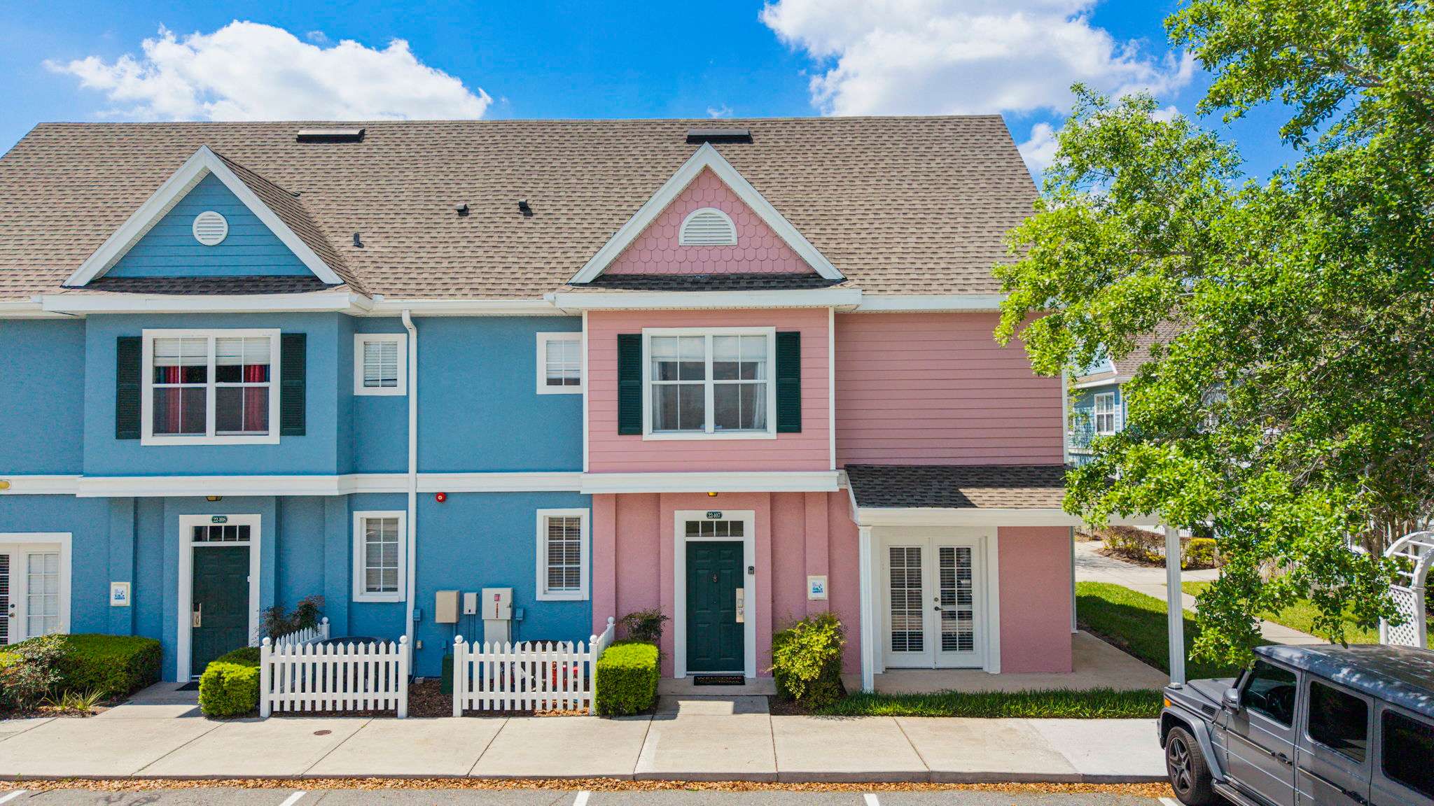 Venetian Bay Family Retreat