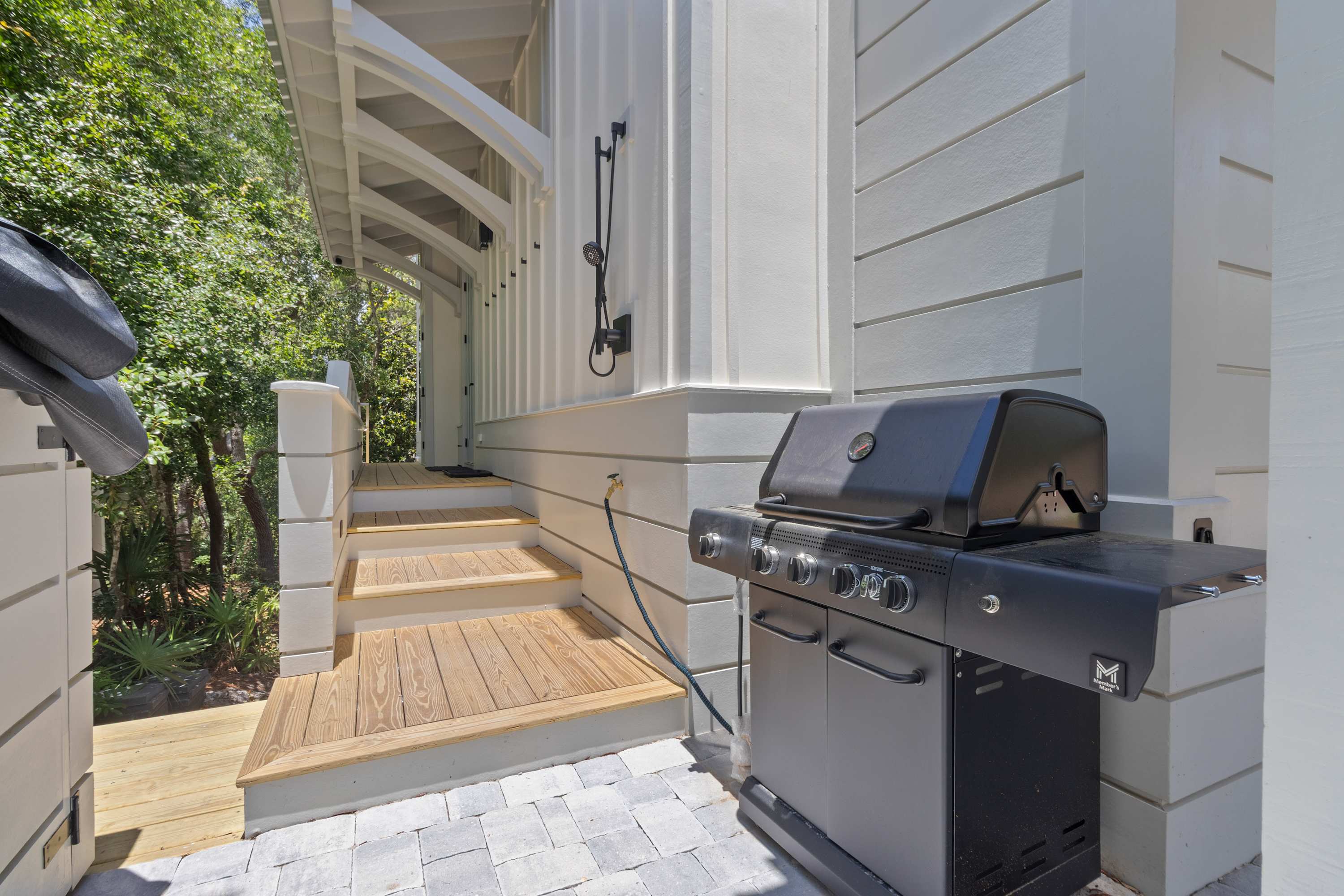 Ebb & Flow | Luxe Beach Access Hot Tub Guest Suite