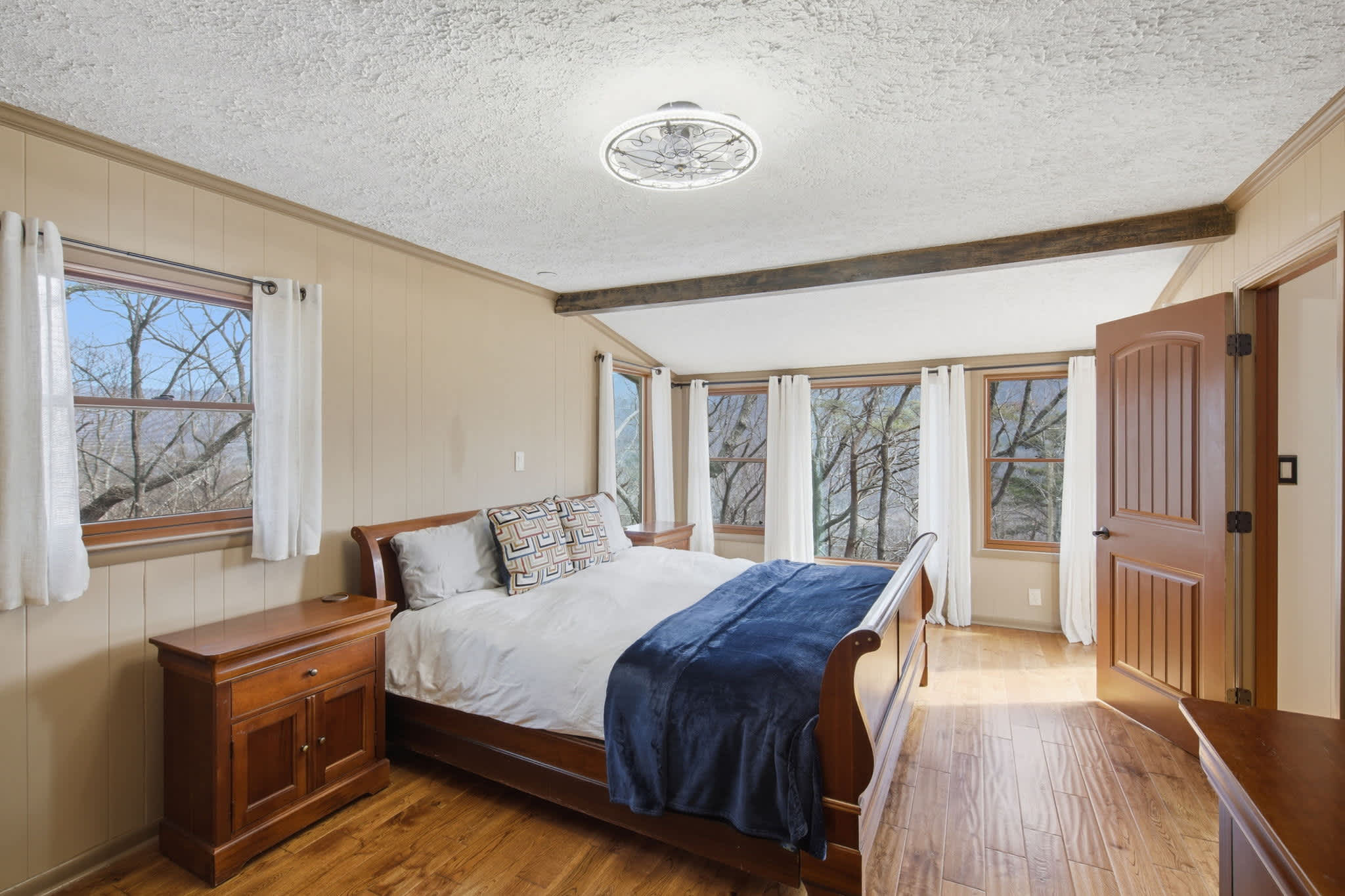 Dream big, relax bigger.