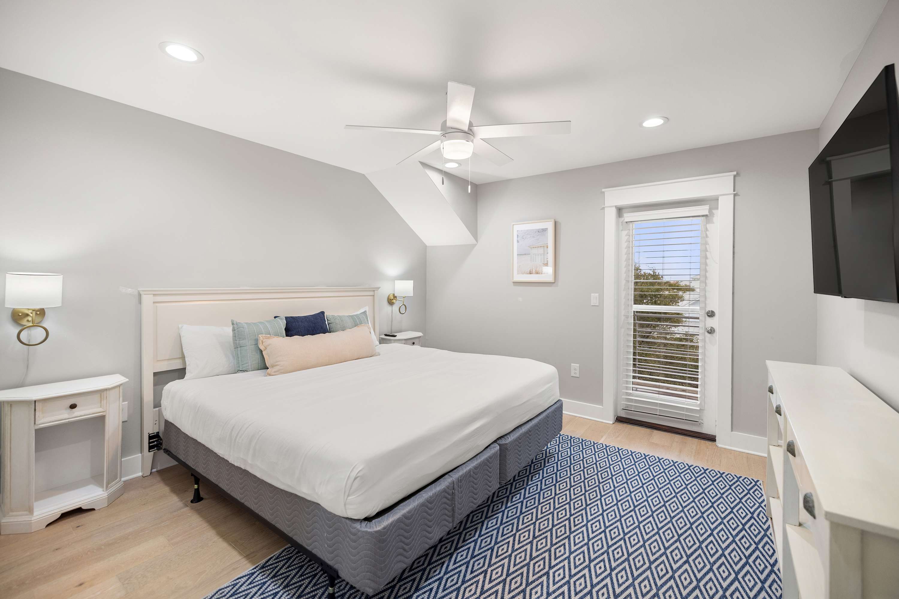 8BR Destin Escape with Pool and Game Room