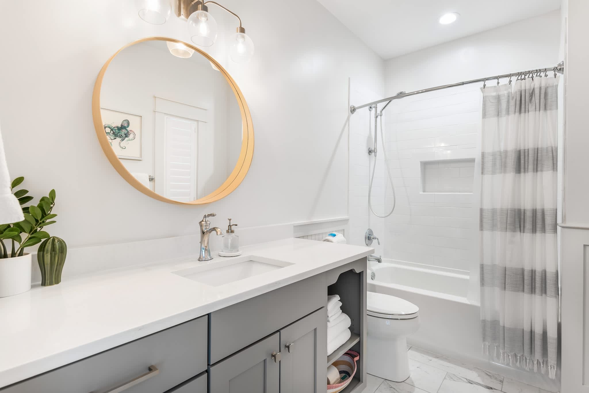 Southern Tides 4BR/4.5BA | Sleeps 14 | Golf Cart